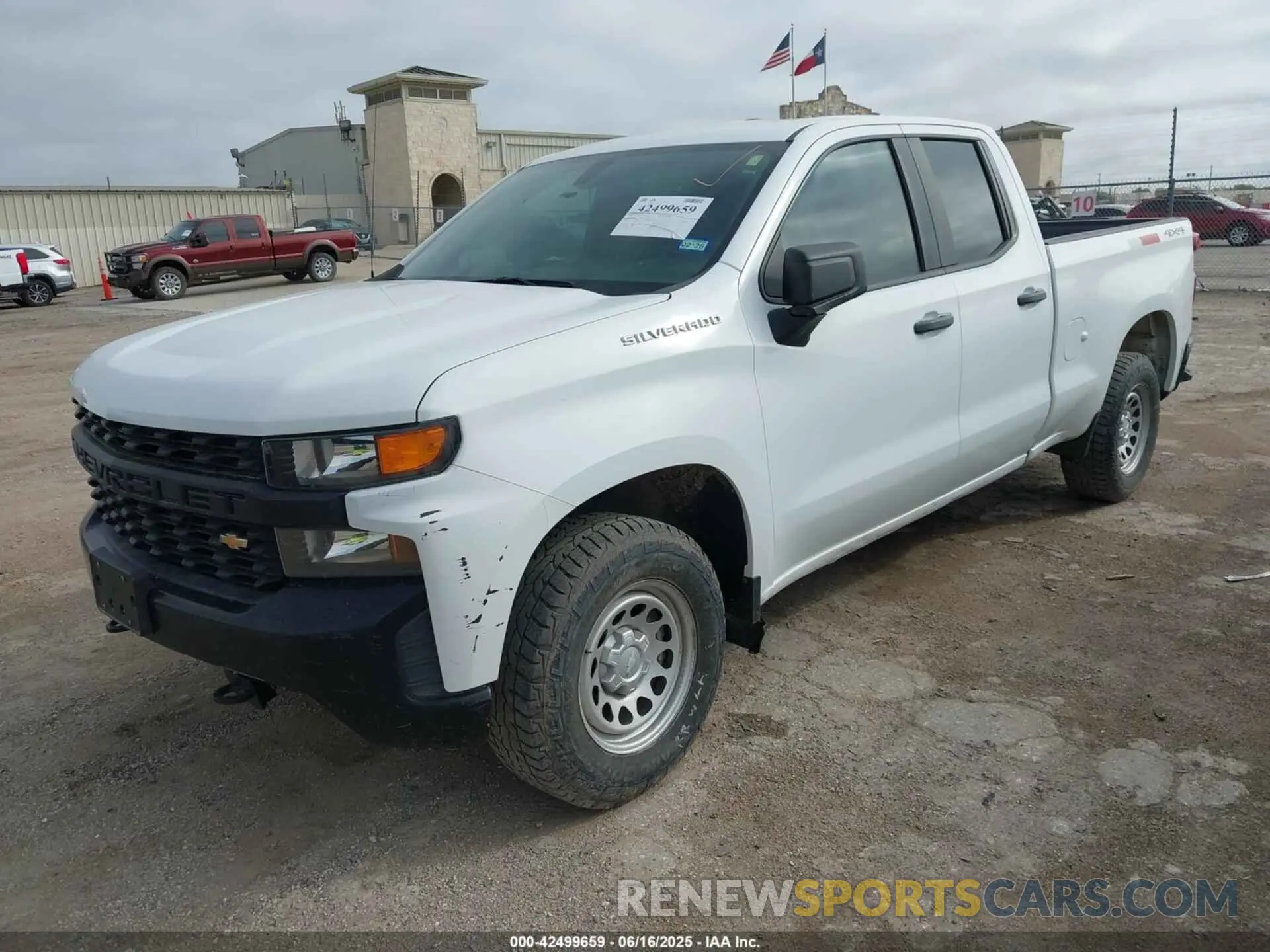 2 Photograph of a damaged car 1GCRYAEF0MZ218153 CHEVROLET SILVERADO 1500 2021