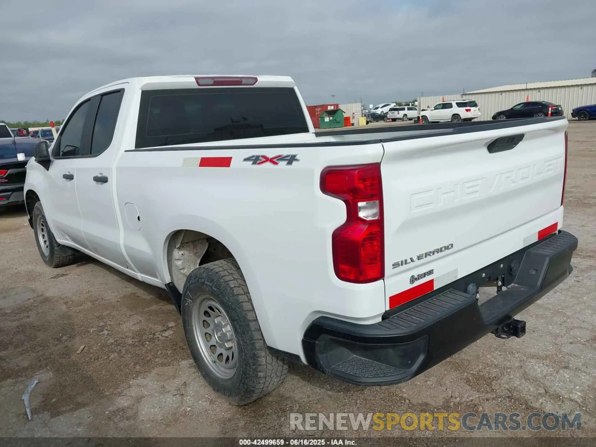 3 Photograph of a damaged car 1GCRYAEF0MZ218153 CHEVROLET SILVERADO 1500 2021