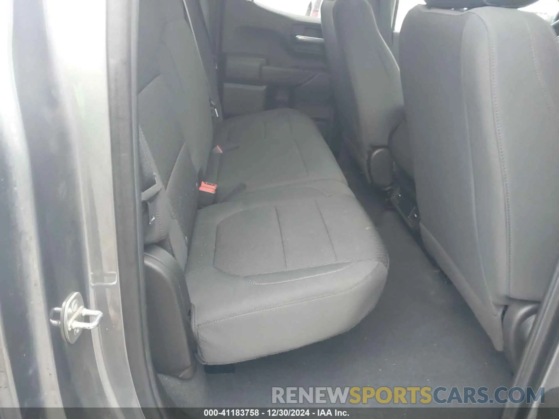 8 Photograph of a damaged car 1GCRYBEK2MZ156547 CHEVROLET SILVERADO 1500 2021