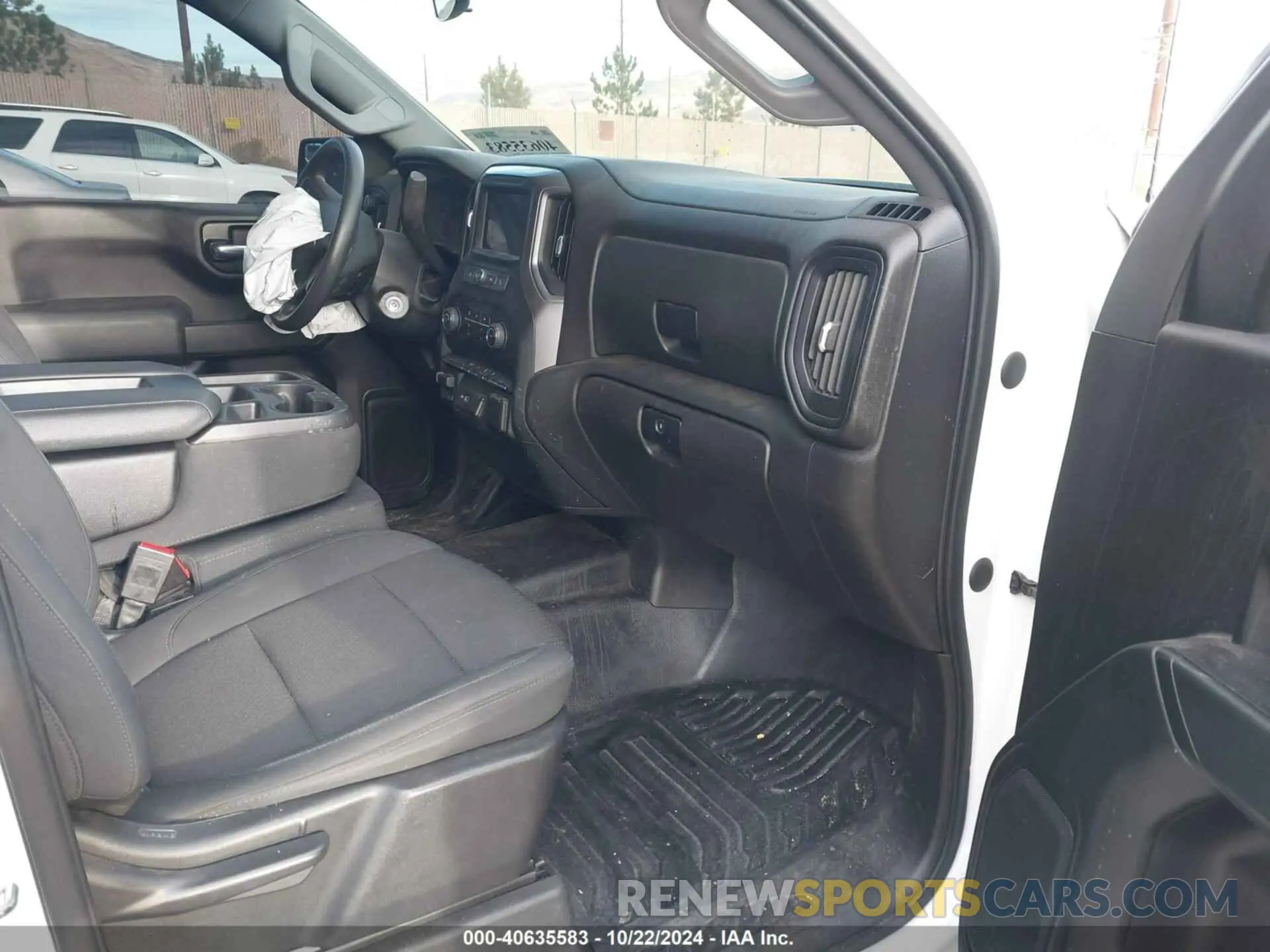5 Photograph of a damaged car 1GCUYAEF9MZ301056 CHEVROLET SILVERADO 1500 2021