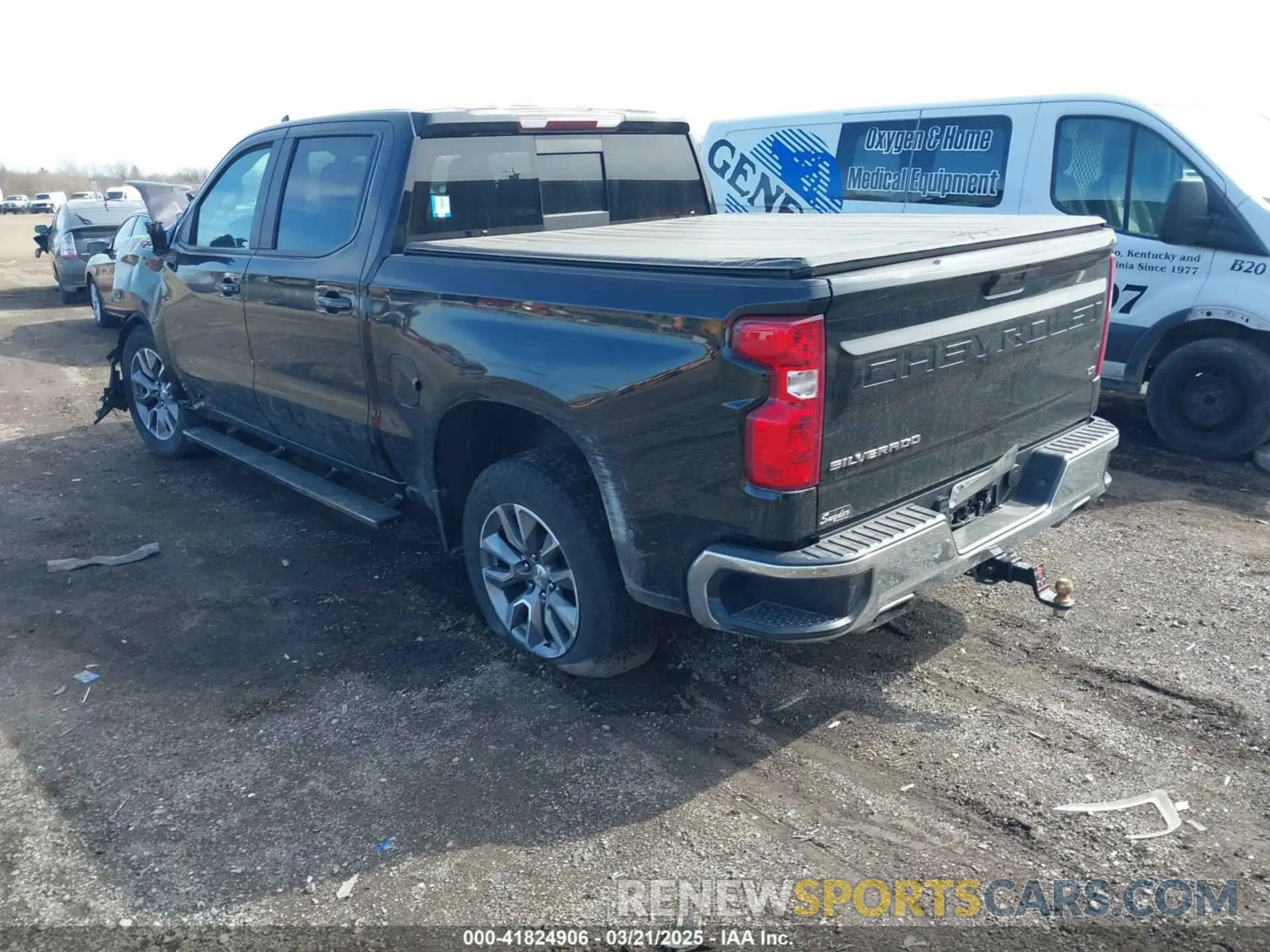 3 Photograph of a damaged car 1GCUYDED0MZ253365 CHEVROLET SILVERADO 1500 2021