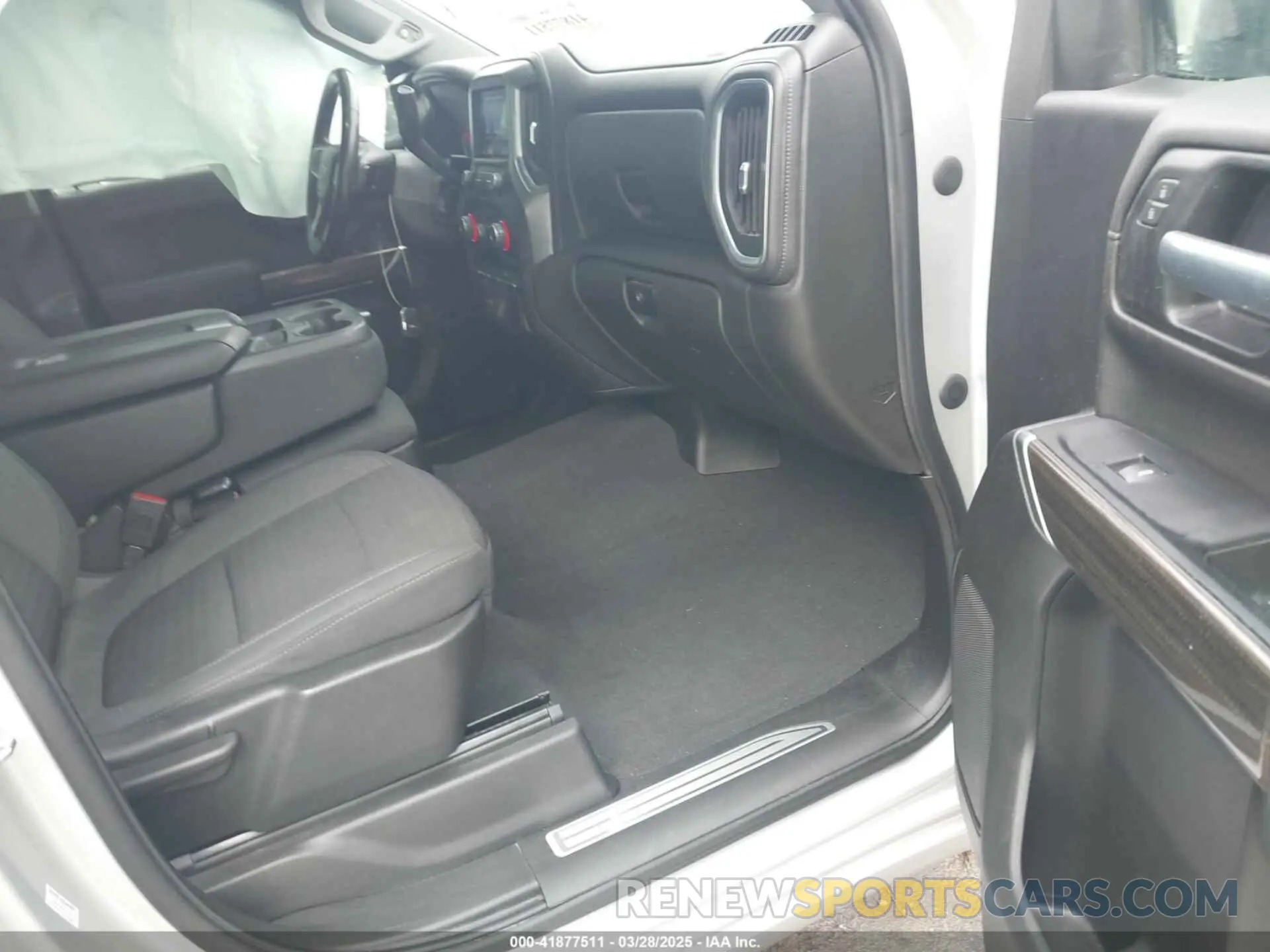 5 Фотография поврежденного автомобиля 1GCUYDED1MZ429579 CHEVROLET SILVERADO 1500 2021