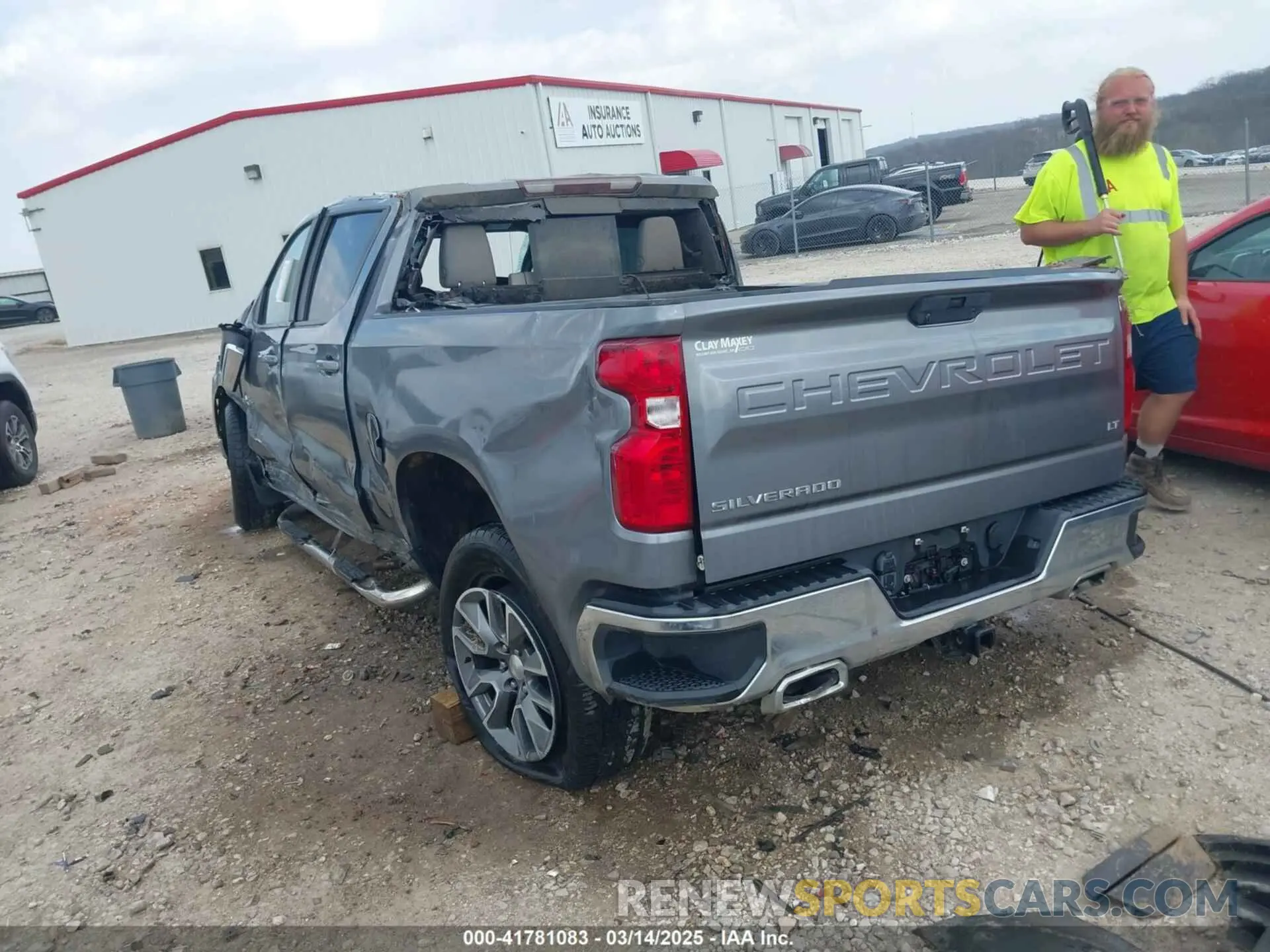 3 Photograph of a damaged car 1GCUYDED3MZ173770 CHEVROLET SILVERADO 1500 2021