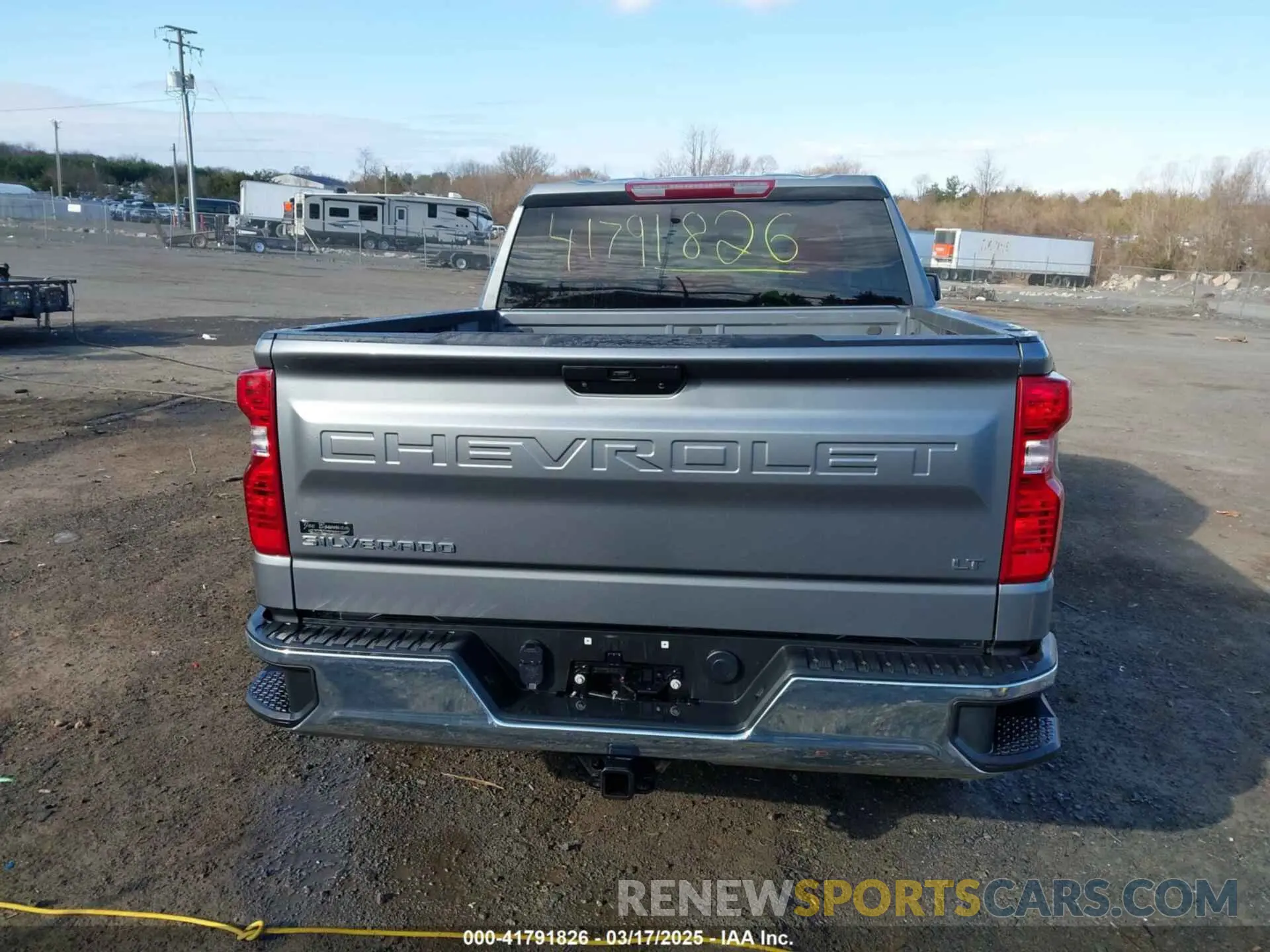 17 Фотография поврежденного автомобиля 1GCUYDED3MZ388291 CHEVROLET SILVERADO 1500 2021