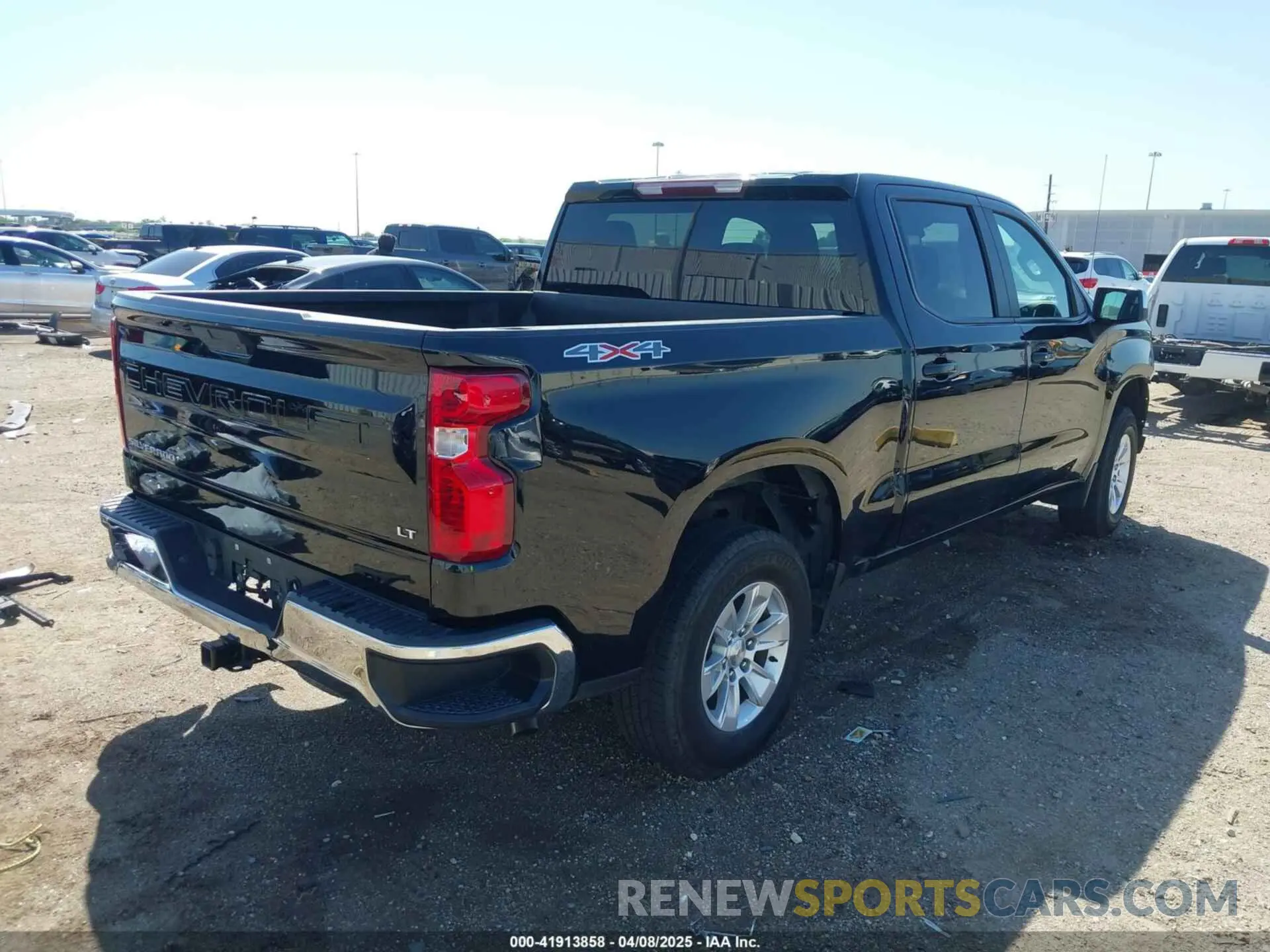 4 Photograph of a damaged car 1GCUYDED5MZ423154 CHEVROLET SILVERADO 1500 2021