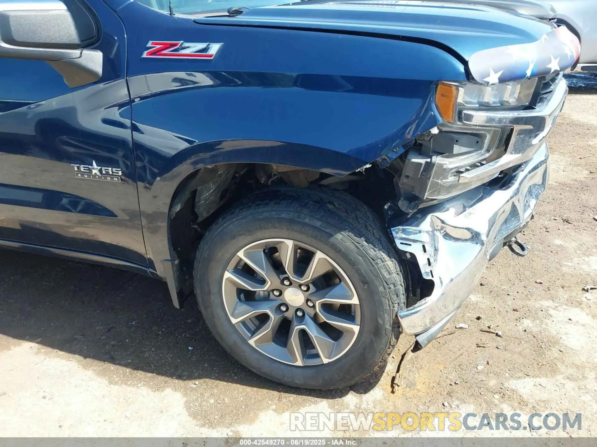 6 Photograph of a damaged car 1GCUYDED9MZ356493 CHEVROLET SILVERADO 1500 2021