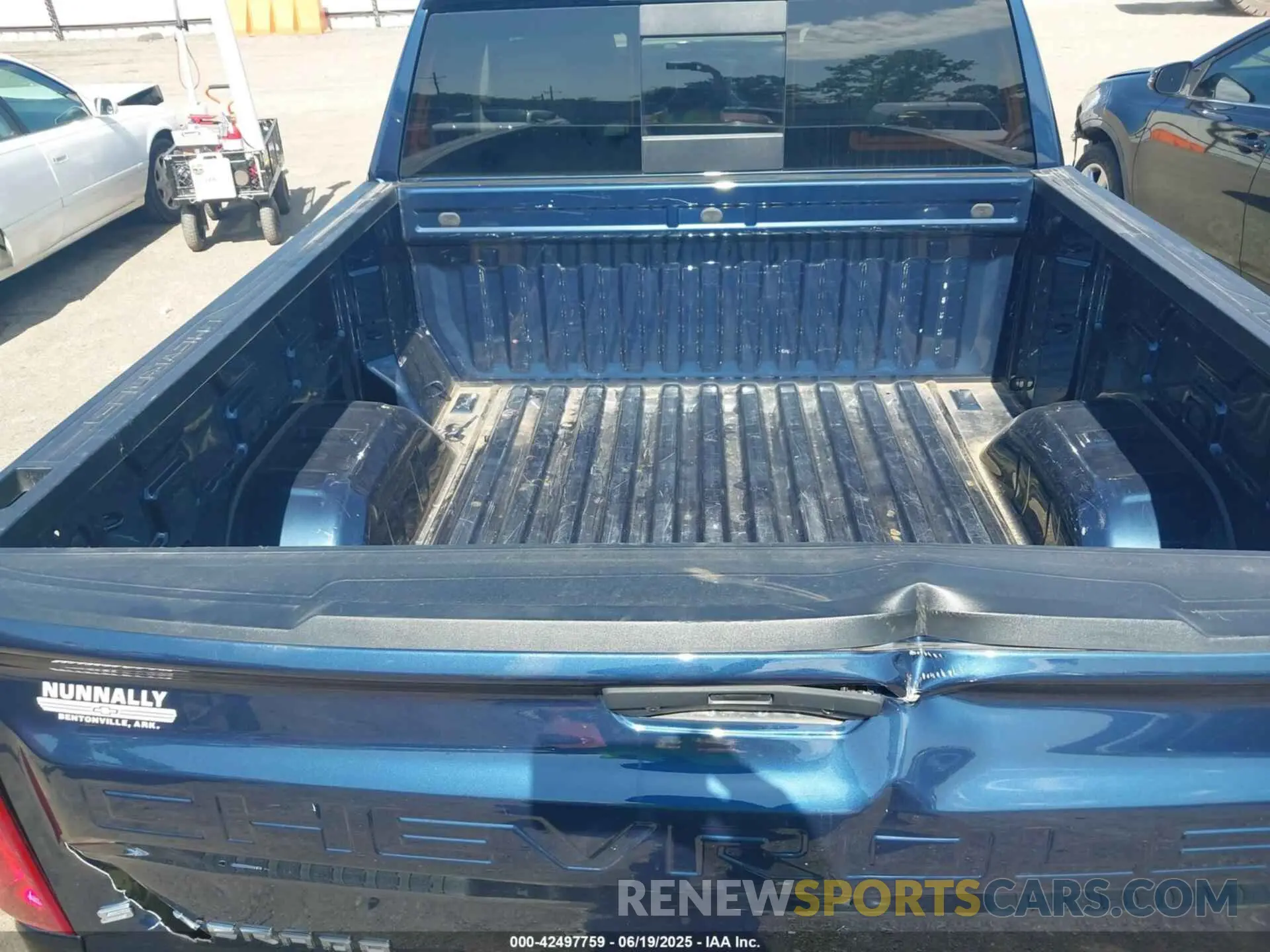 12 Photograph of a damaged car 1GCUYEED4MZ177915 CHEVROLET SILVERADO 1500 2021