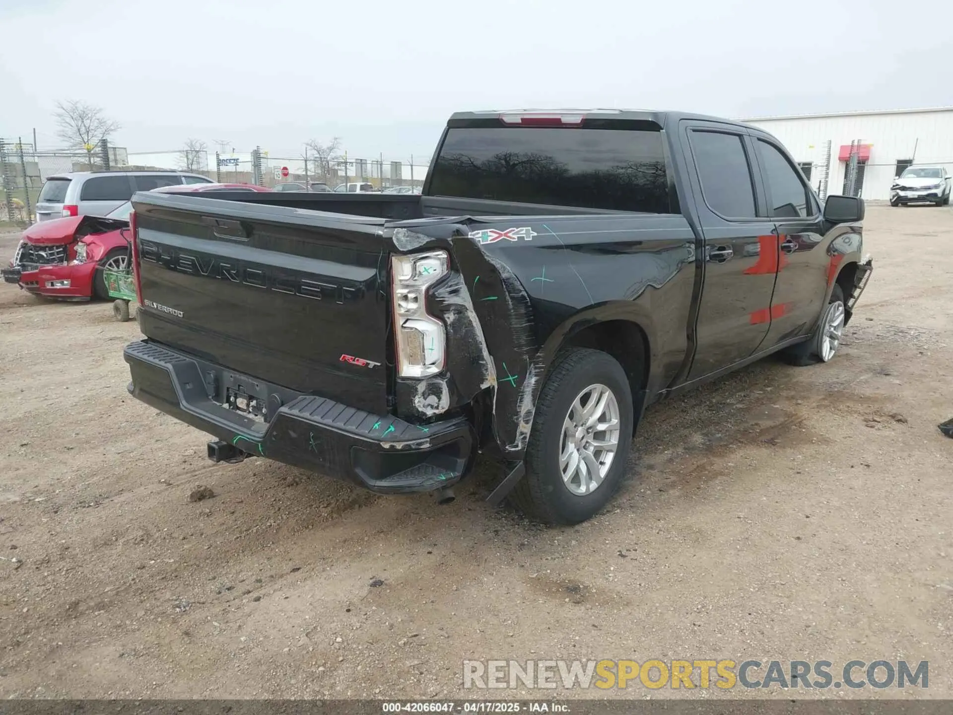 4 Photograph of a damaged car 1GCUYEED9MZ419064 CHEVROLET SILVERADO 1500 2021