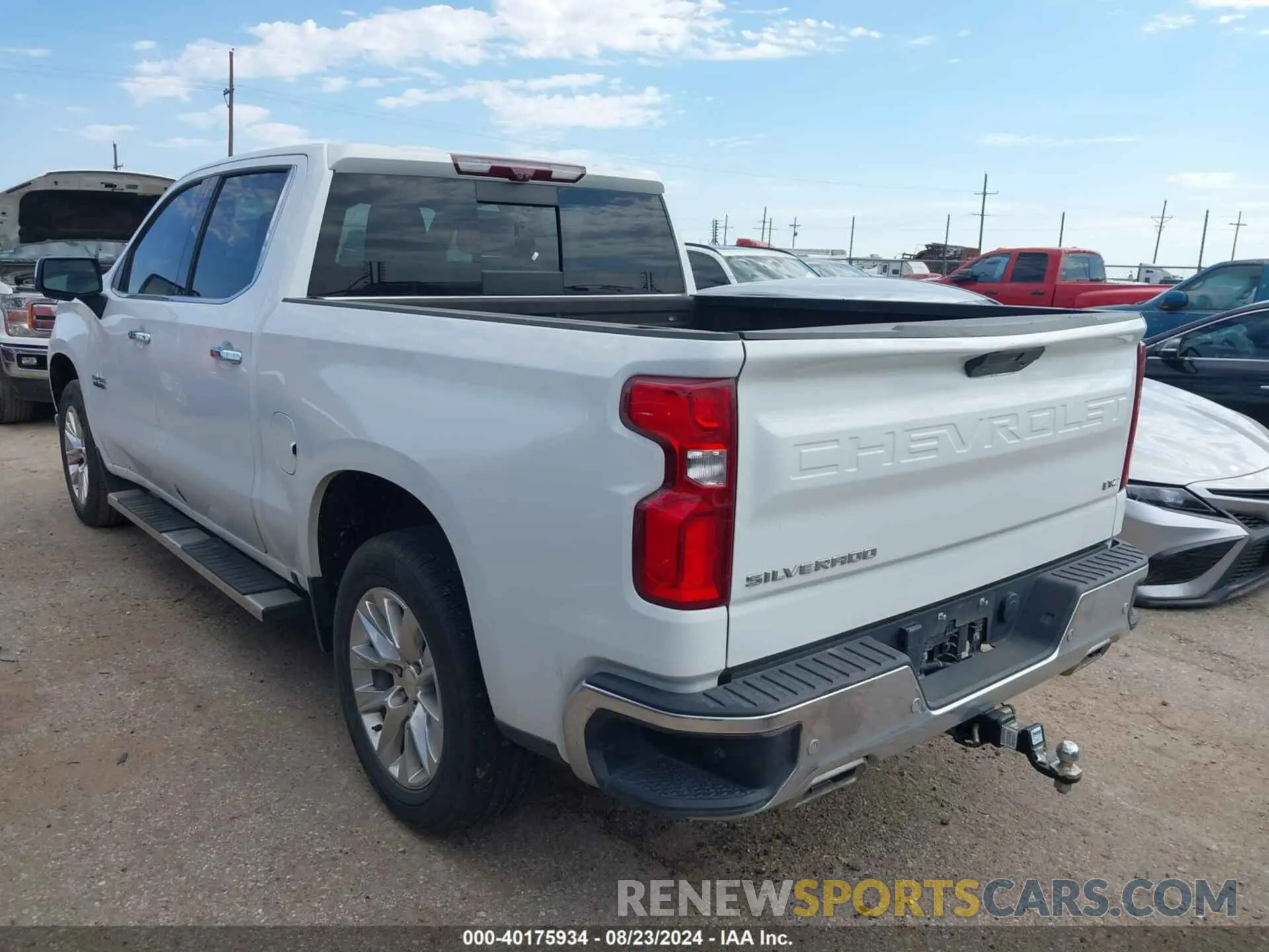 3 Photograph of a damaged car 1GCUYGED1MZ332125 CHEVROLET SILVERADO 1500 2021