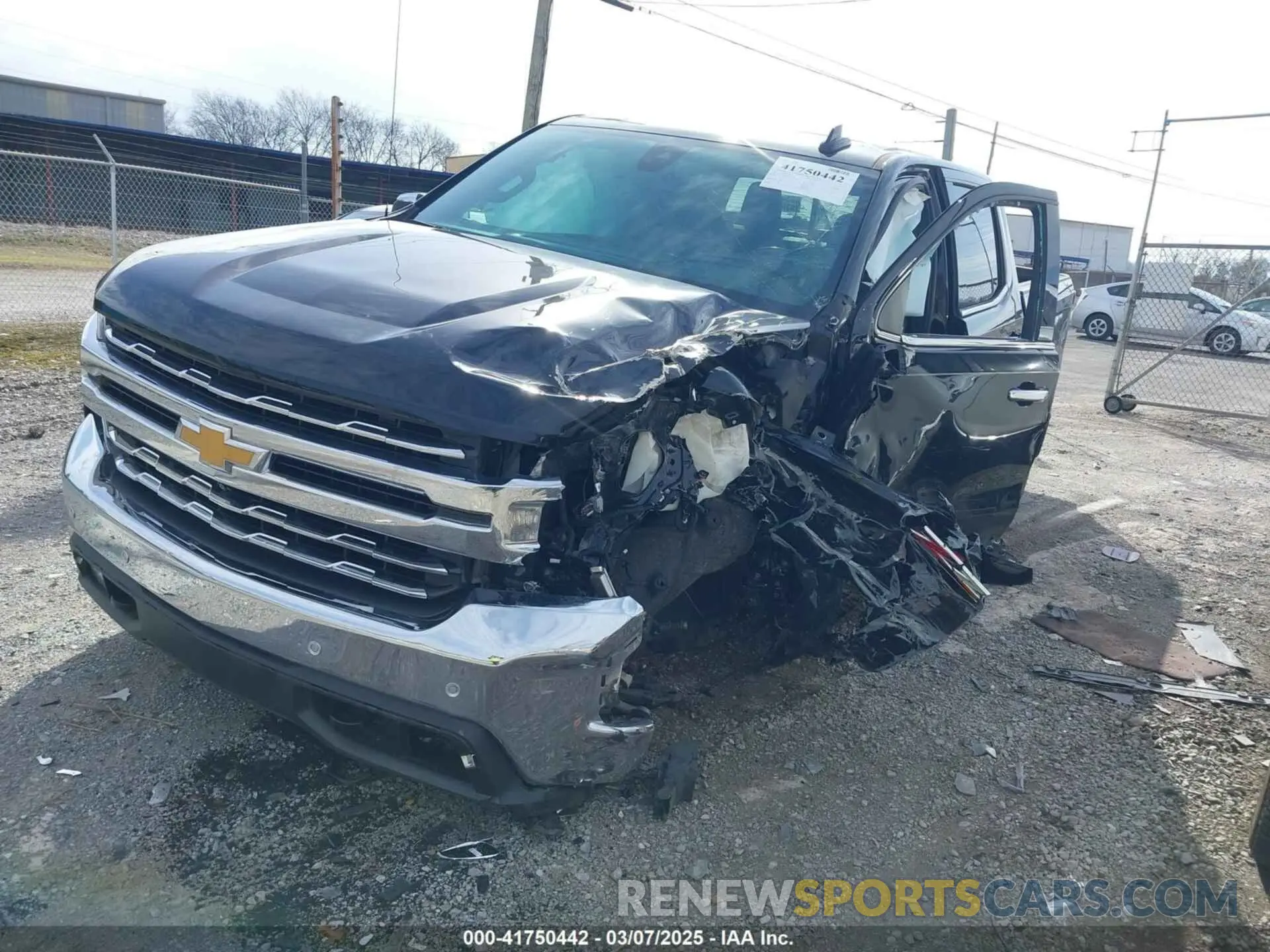 2 Фотография поврежденного автомобиля 1GCUYGED9MZ299214 CHEVROLET SILVERADO 1500 2021