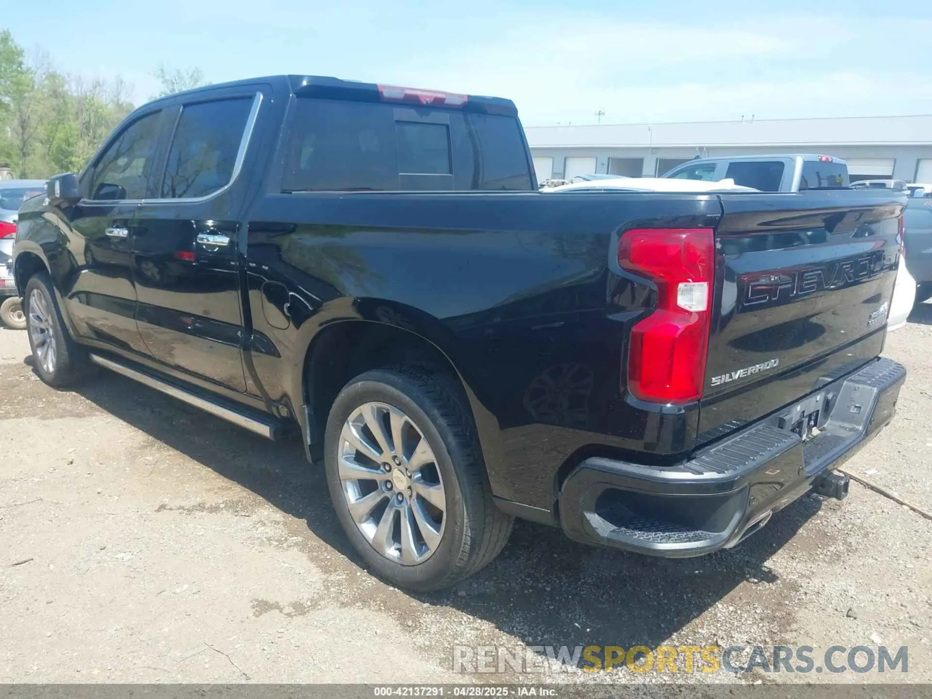 3 Photograph of a damaged car 1GCUYHEL3MZ295544 CHEVROLET SILVERADO 1500 2021