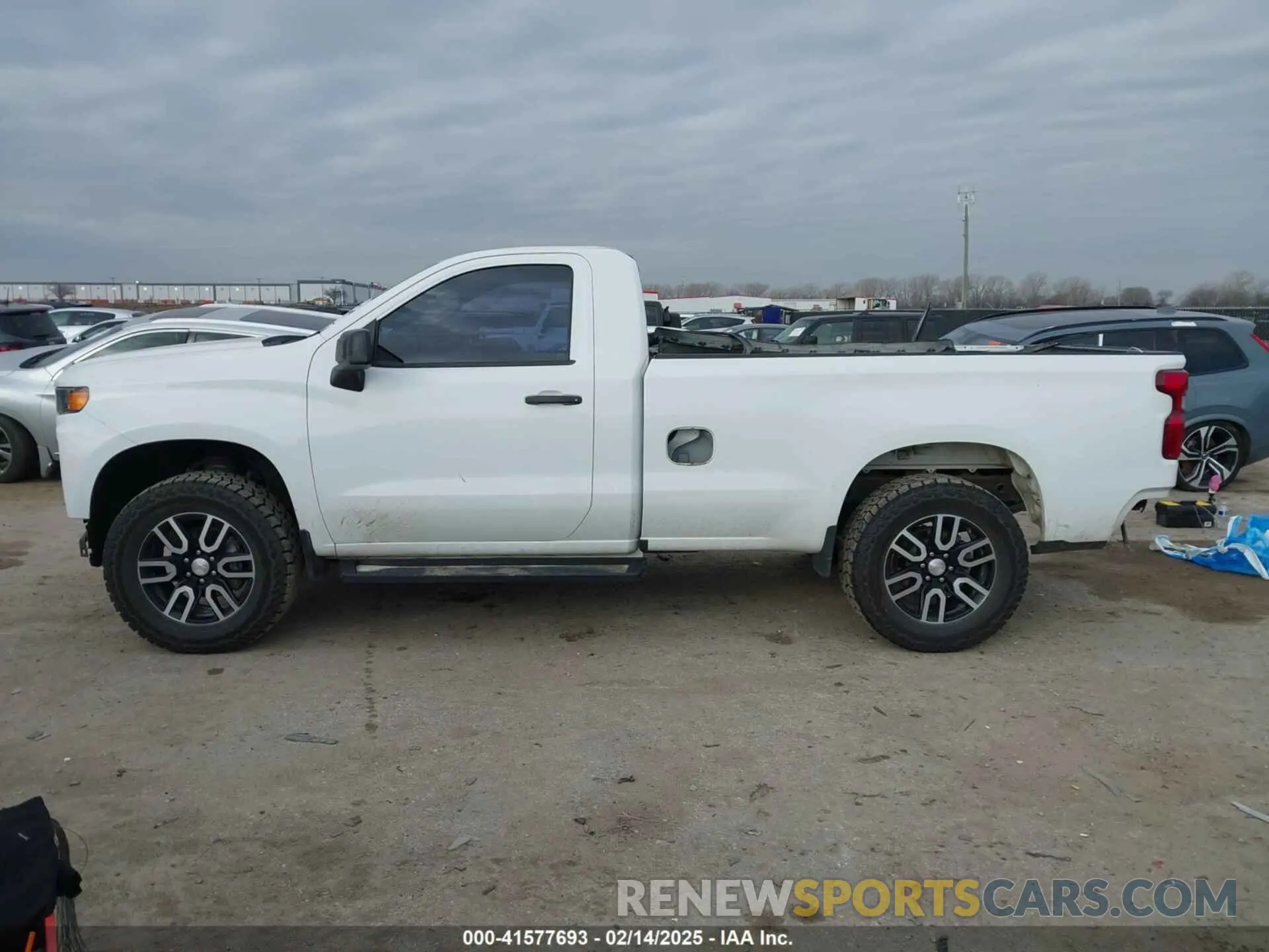 14 Фотография поврежденного автомобиля 3GCNWAEF4MG336162 CHEVROLET SILVERADO 1500 2021