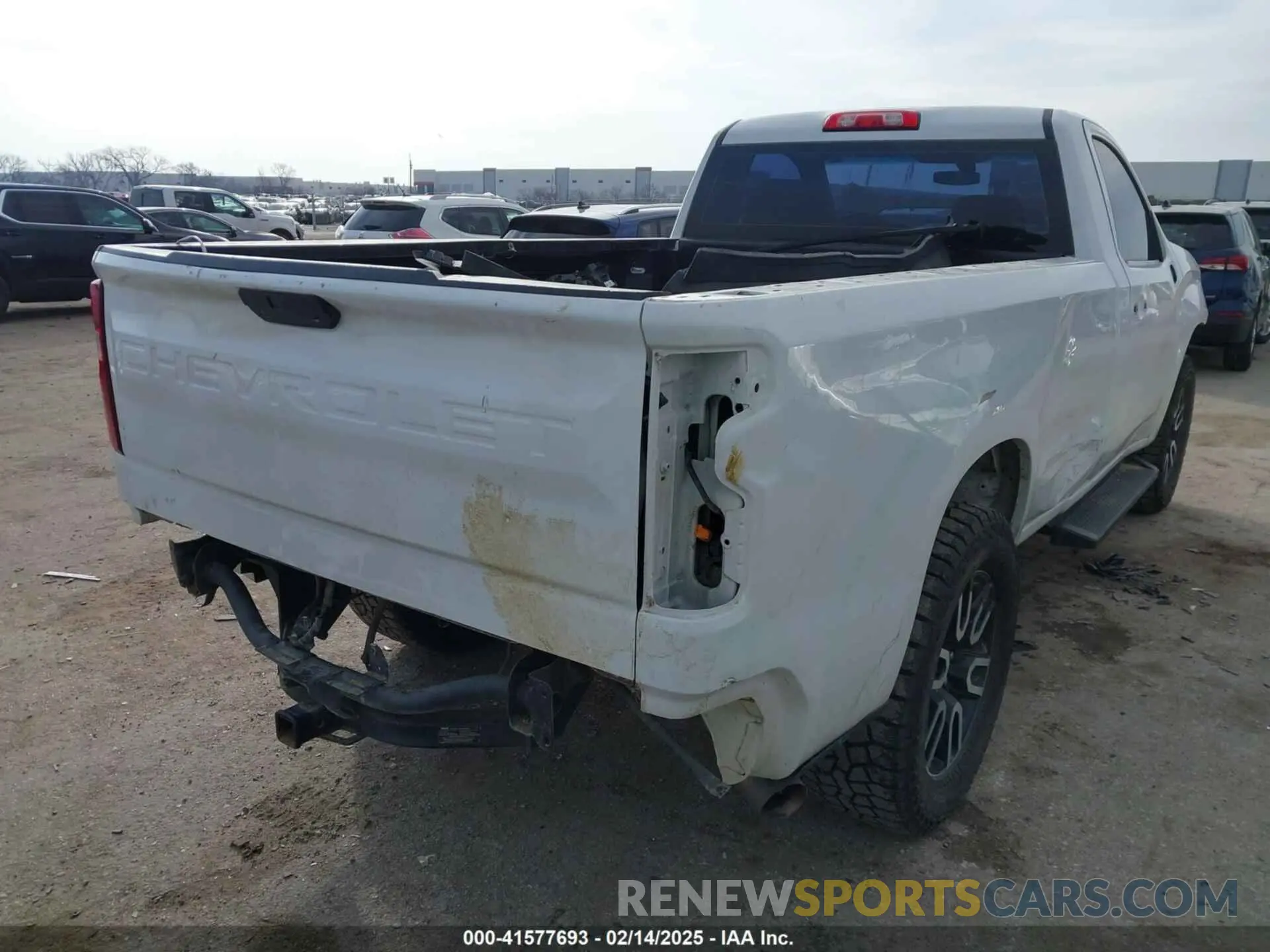 4 Фотография поврежденного автомобиля 3GCNWAEF4MG336162 CHEVROLET SILVERADO 1500 2021