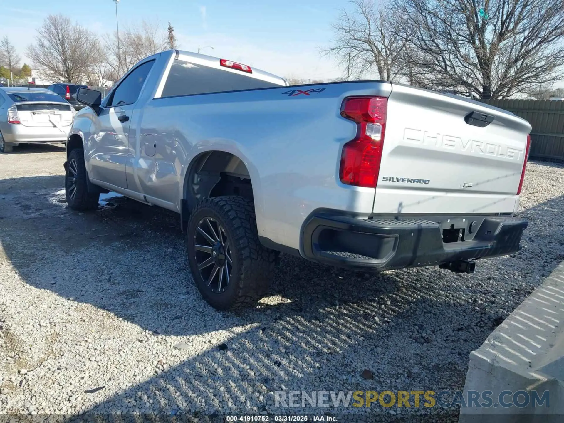 3 Photograph of a damaged car 3GCNYAEK2MG383018 CHEVROLET SILVERADO 1500 2021