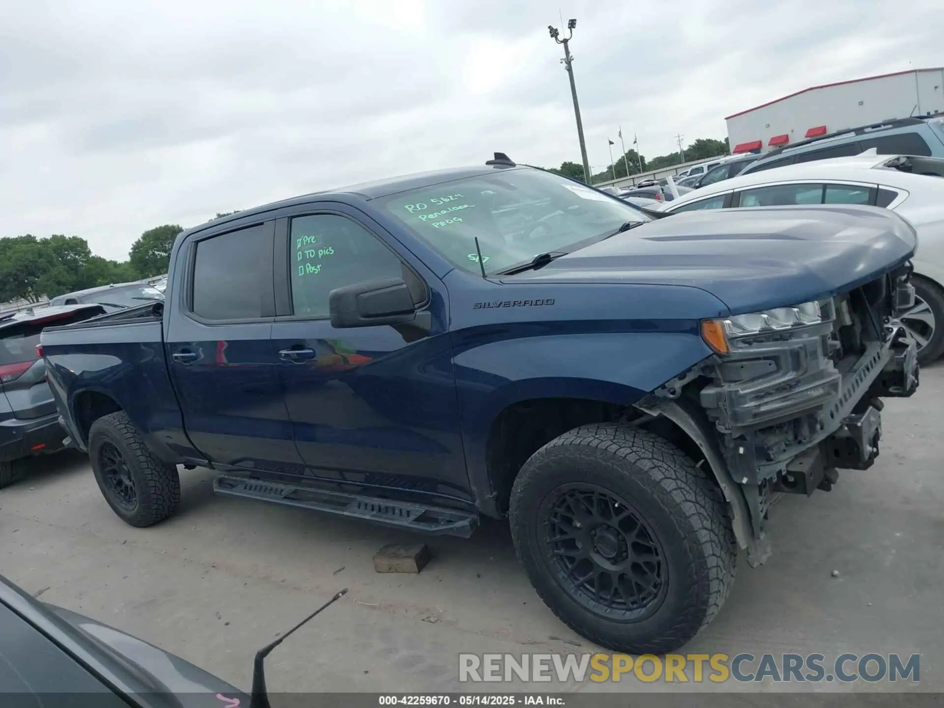 14 Photograph of a damaged car 3GCPWCEDXMG347007 CHEVROLET SILVERADO 1500 2021
