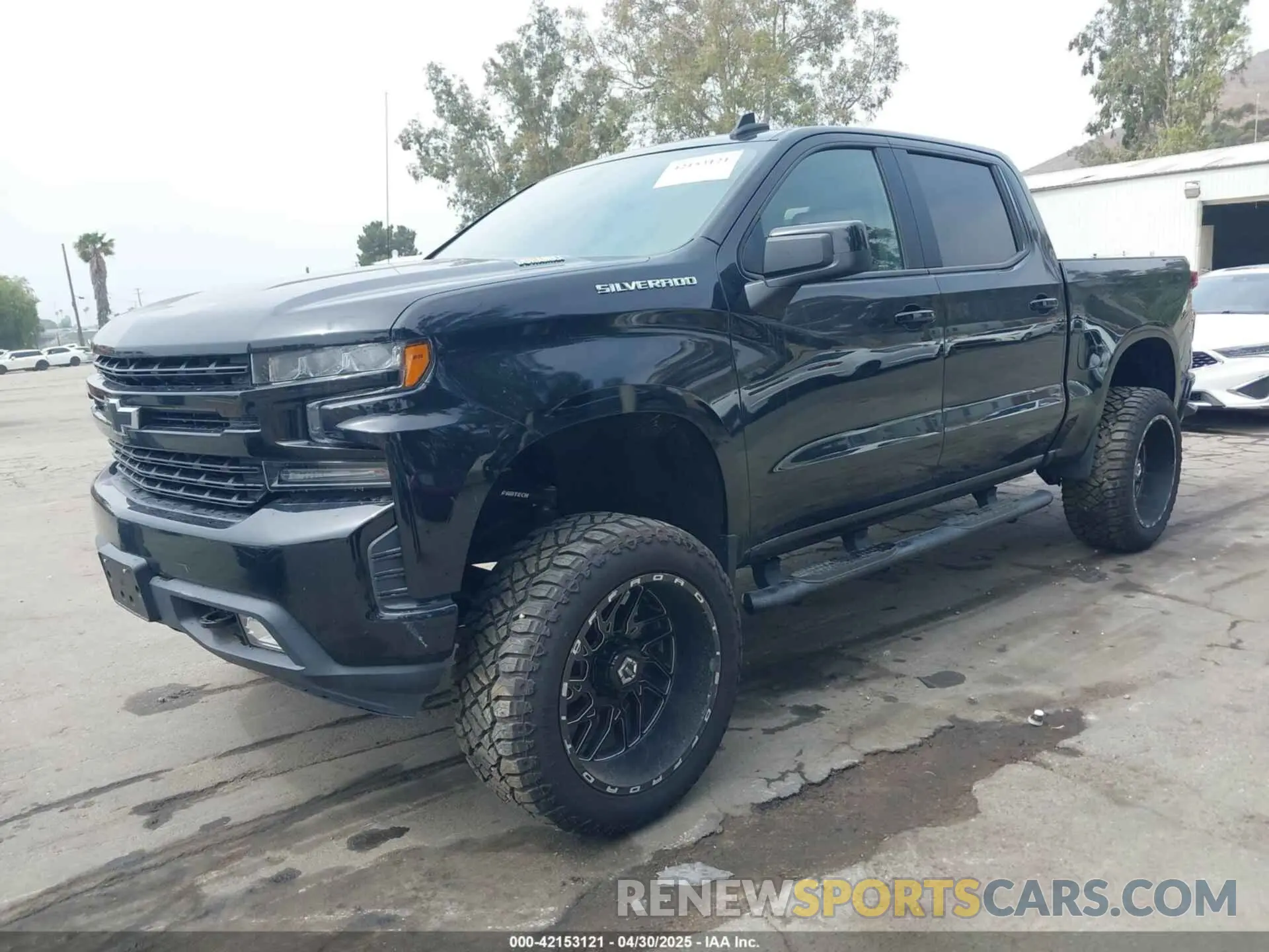 2 Photograph of a damaged car 3GCPWDET7MG135016 CHEVROLET SILVERADO 1500 2021