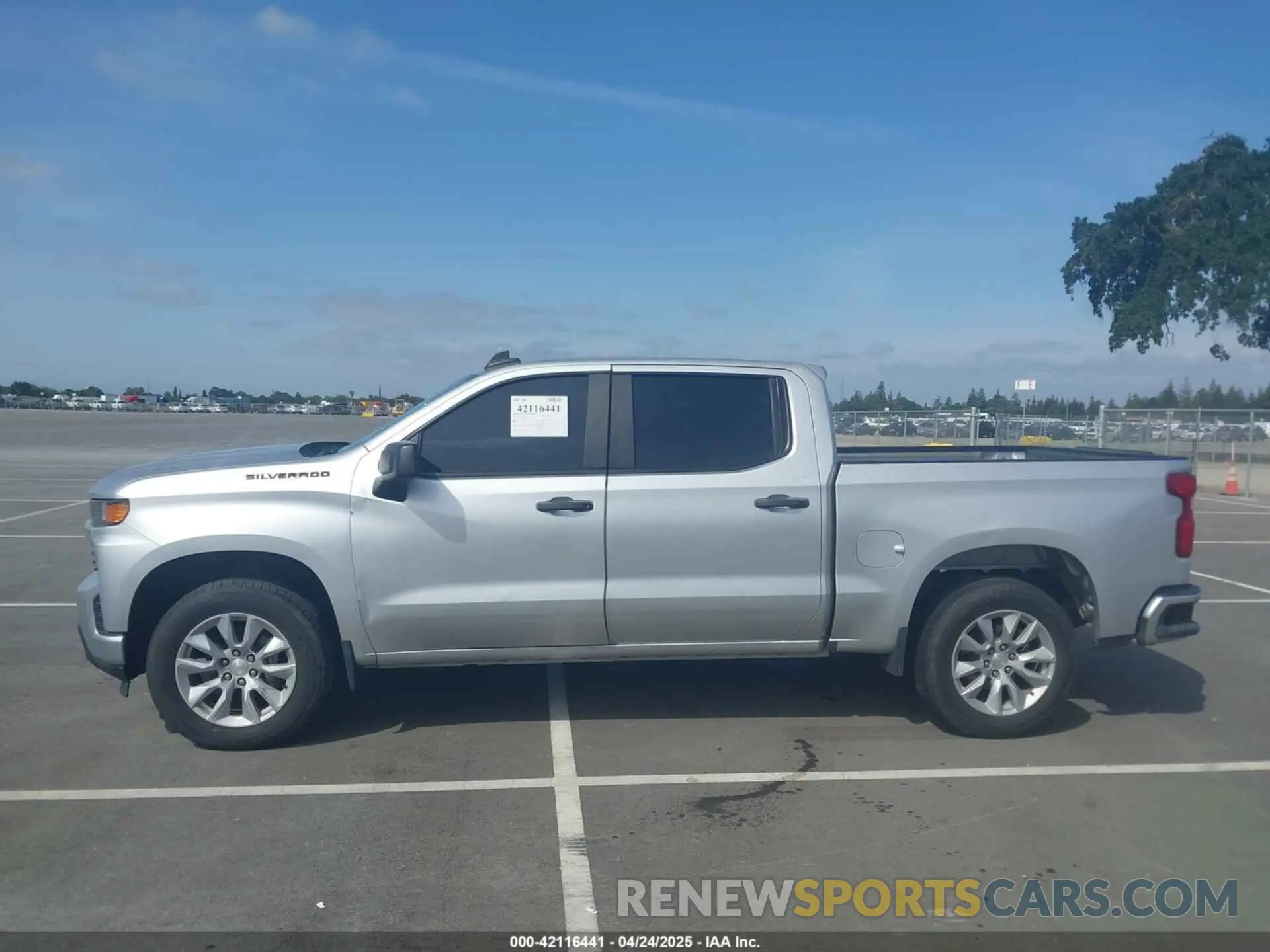 14 Photograph of a damaged car 3GCPYBEK2MG346534 CHEVROLET SILVERADO 1500 2021