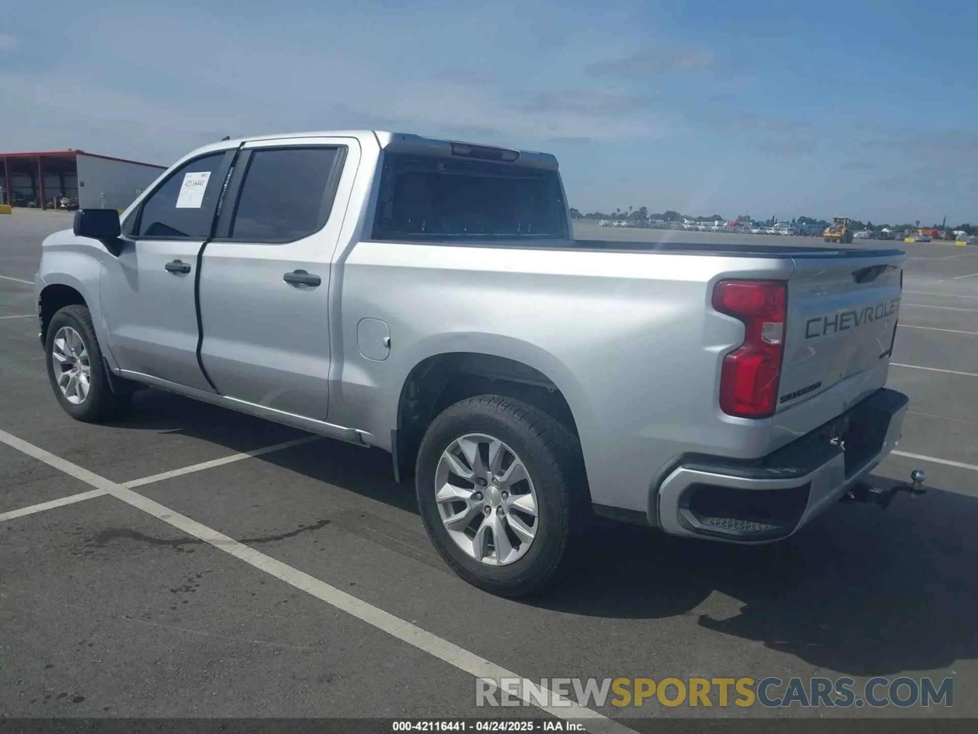 3 Photograph of a damaged car 3GCPYBEK2MG346534 CHEVROLET SILVERADO 1500 2021