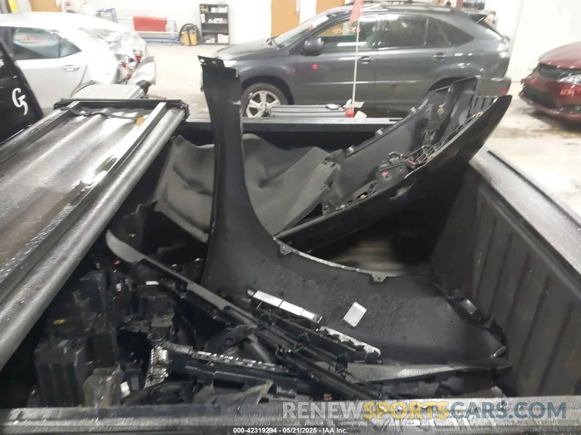 12 Photograph of a damaged car 3GCPYEEK9MG279819 CHEVROLET SILVERADO 1500 2021
