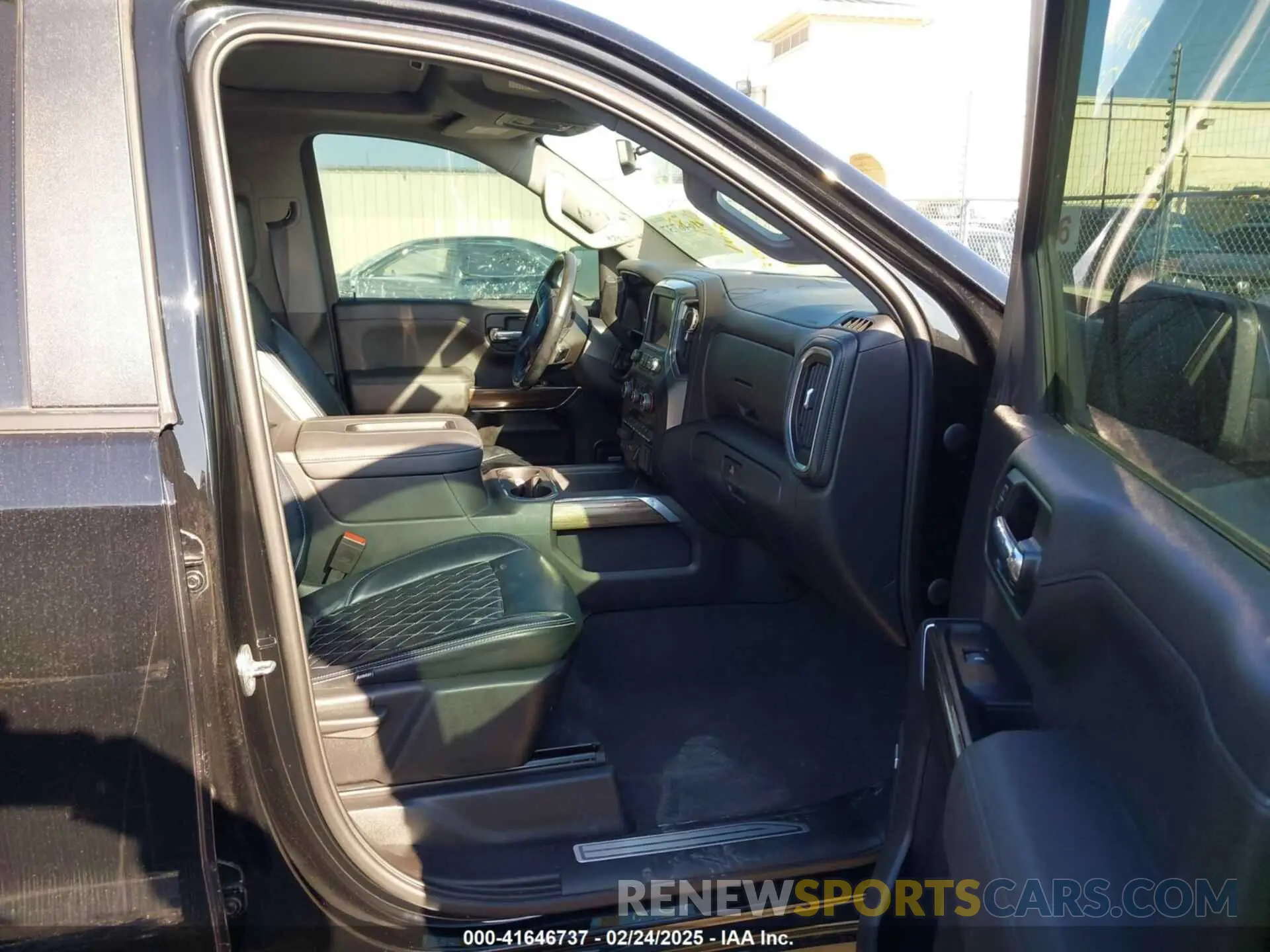5 Photograph of a damaged car 3GCPYFEL2MG372535 CHEVROLET SILVERADO 1500 2021