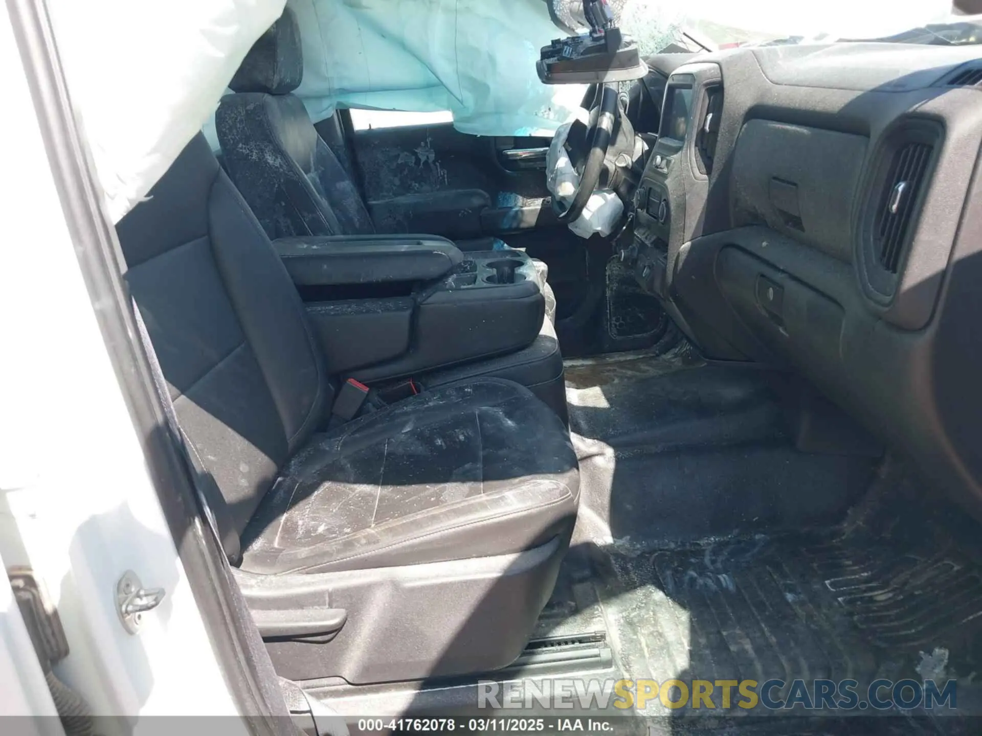 5 Фотография поврежденного автомобиля 3GCUYAEF0MG104602 CHEVROLET SILVERADO 1500 2021