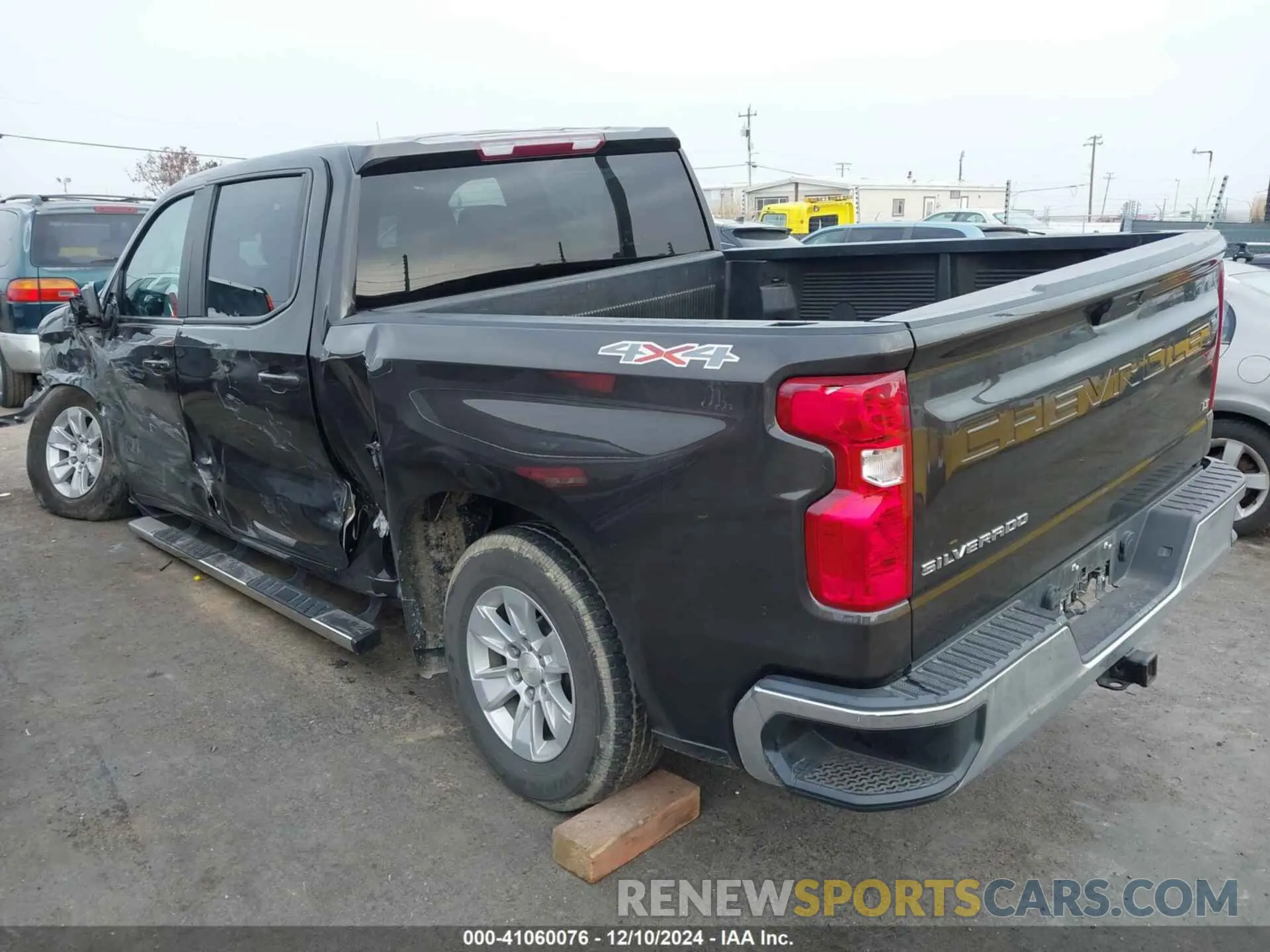3 Photograph of a damaged car 3GCUYDED2MG481707 CHEVROLET SILVERADO 1500 2021