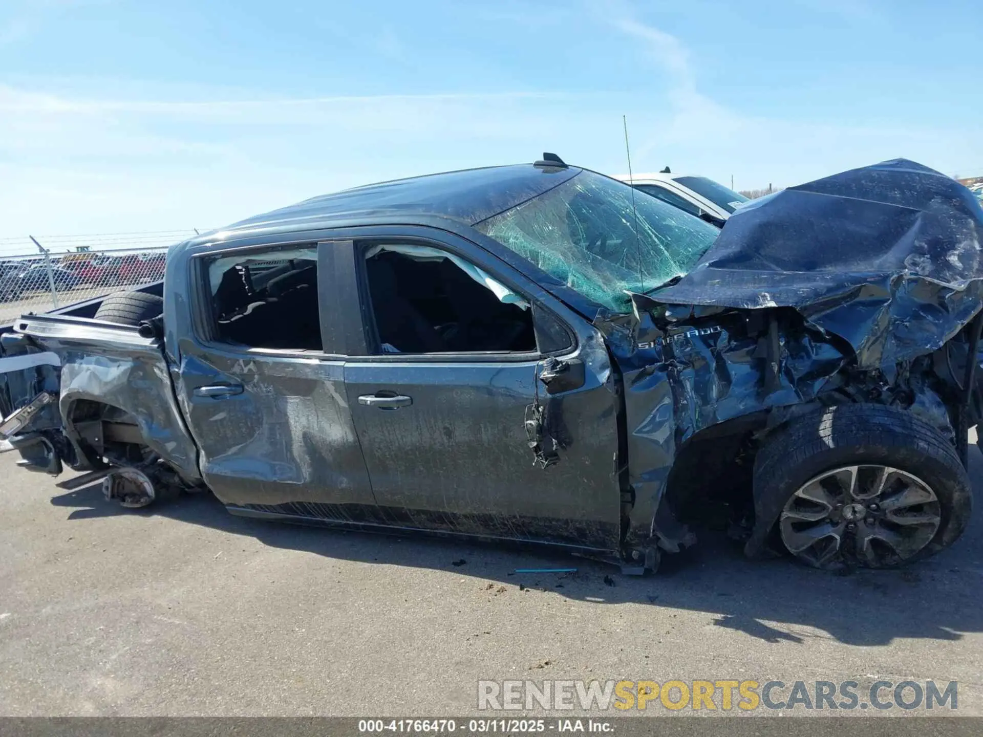 13 Photograph of a damaged car 3GCUYEED3MG159258 CHEVROLET SILVERADO 1500 2021