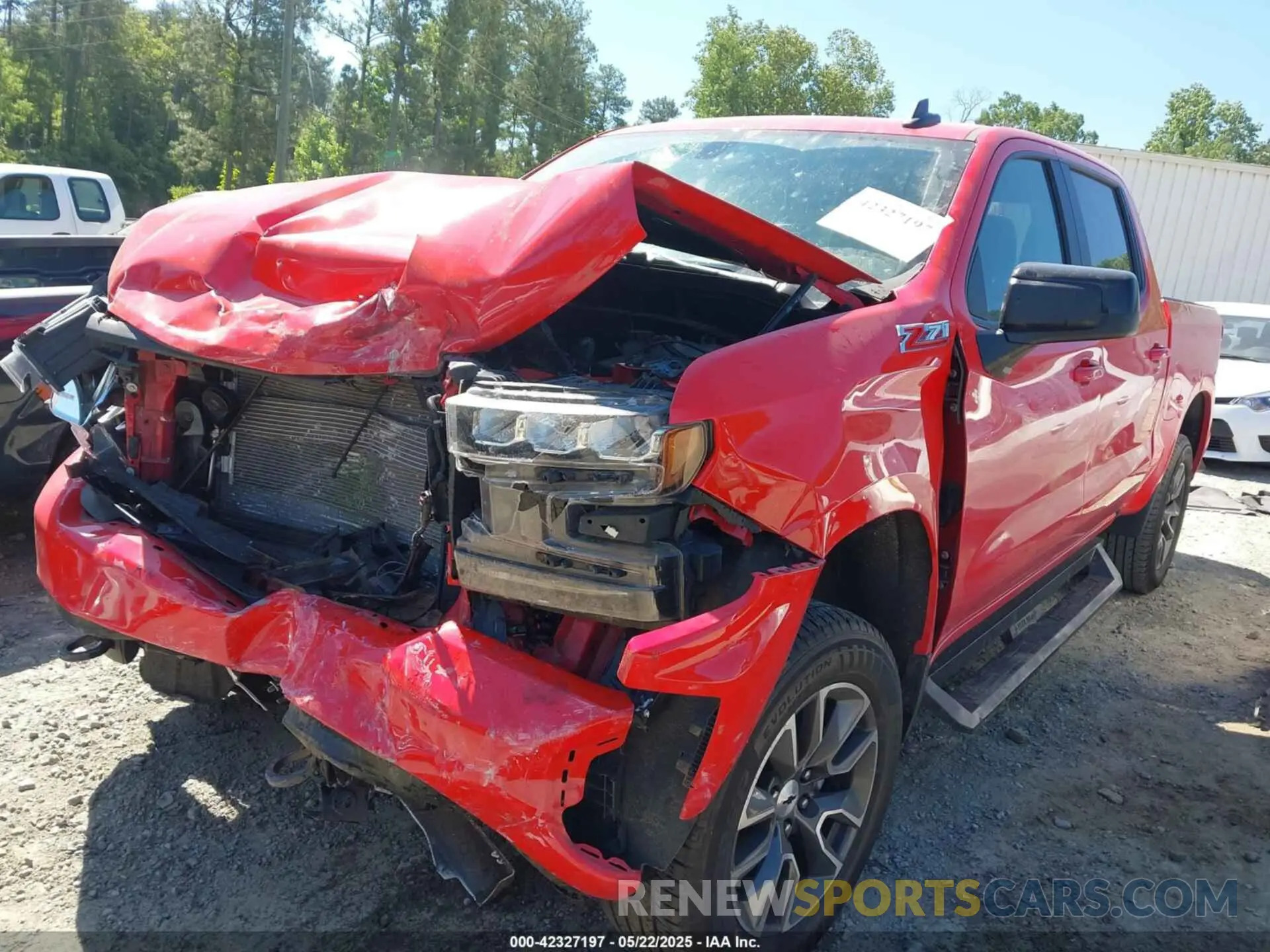 2 Фотография поврежденного автомобиля 3GCUYEED7MG154371 CHEVROLET SILVERADO 1500 2021