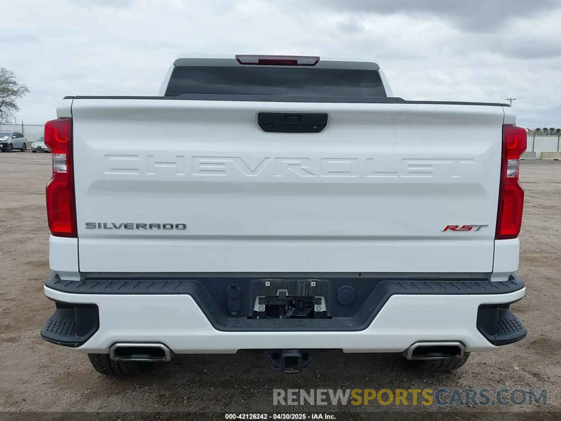 17 Фотография поврежденного автомобиля 3GCUYEEDXMG229600 CHEVROLET SILVERADO 1500 2021