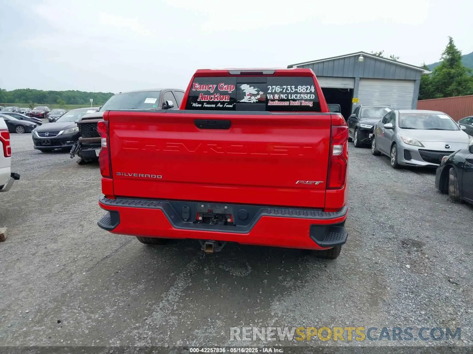 17 Фотография поврежденного автомобиля 3GCUYEEDXMG230939 CHEVROLET SILVERADO 1500 2021