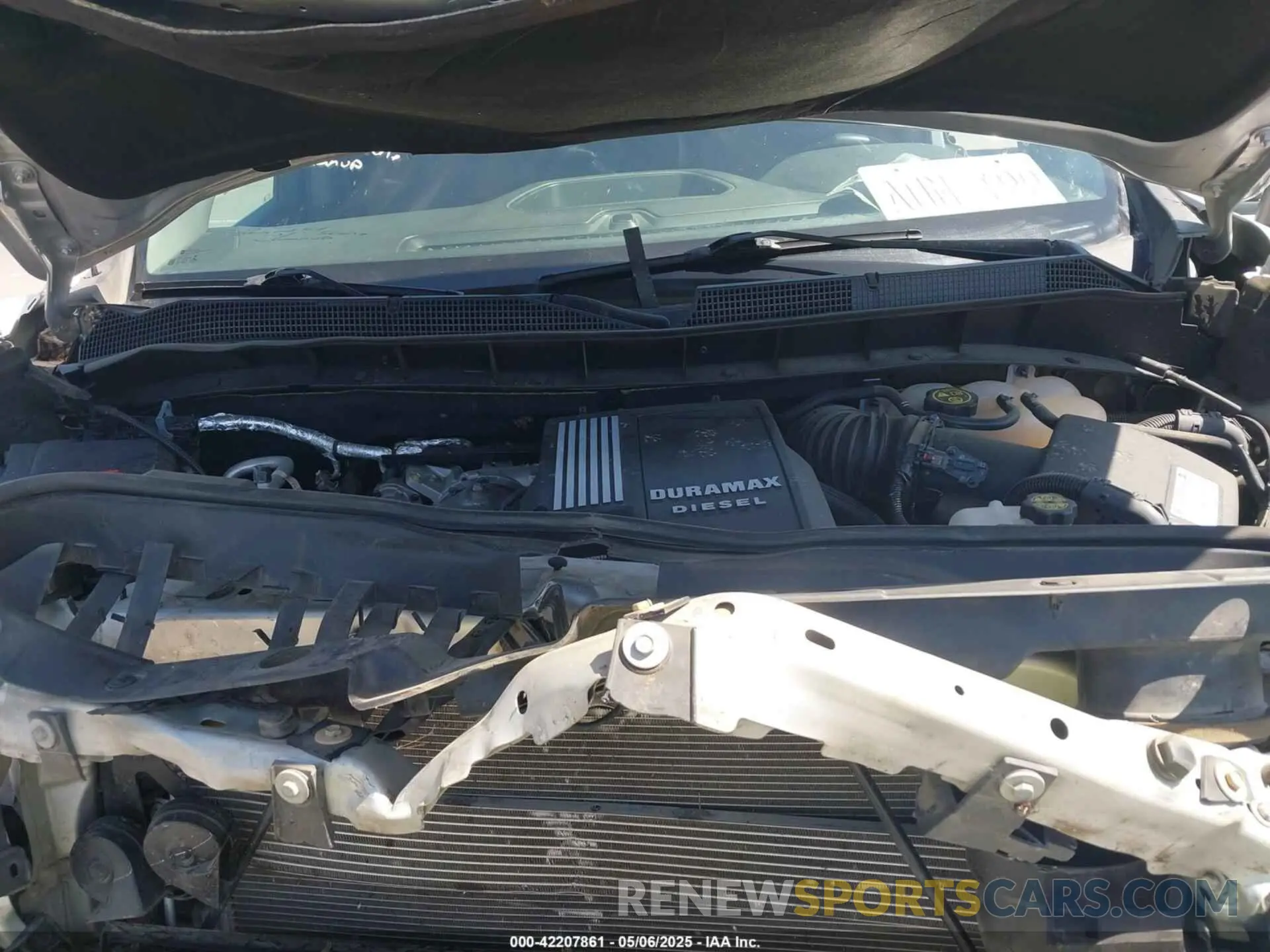 10 Photograph of a damaged car 3GCUYEET4MG138815 CHEVROLET SILVERADO 1500 2021