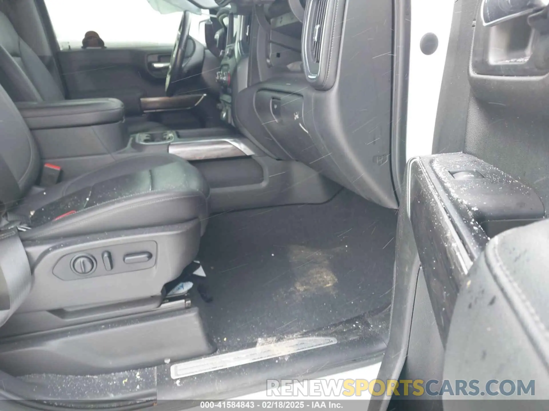 5 Photograph of a damaged car 3GCUYGEL3MG135254 CHEVROLET SILVERADO 1500 2021