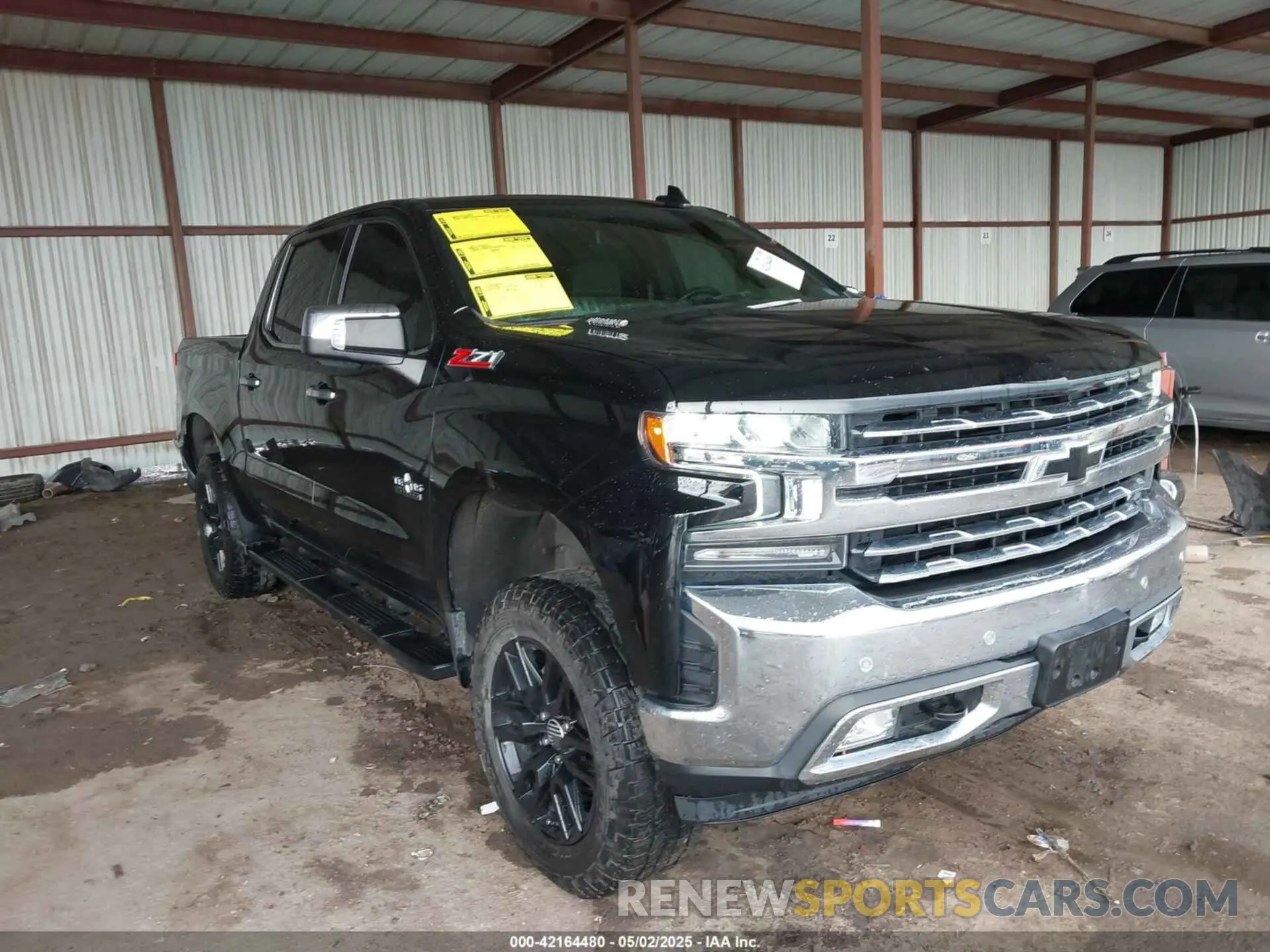1 Фотография поврежденного автомобиля 3GCUYGET2MG143300 CHEVROLET SILVERADO 1500 2021
