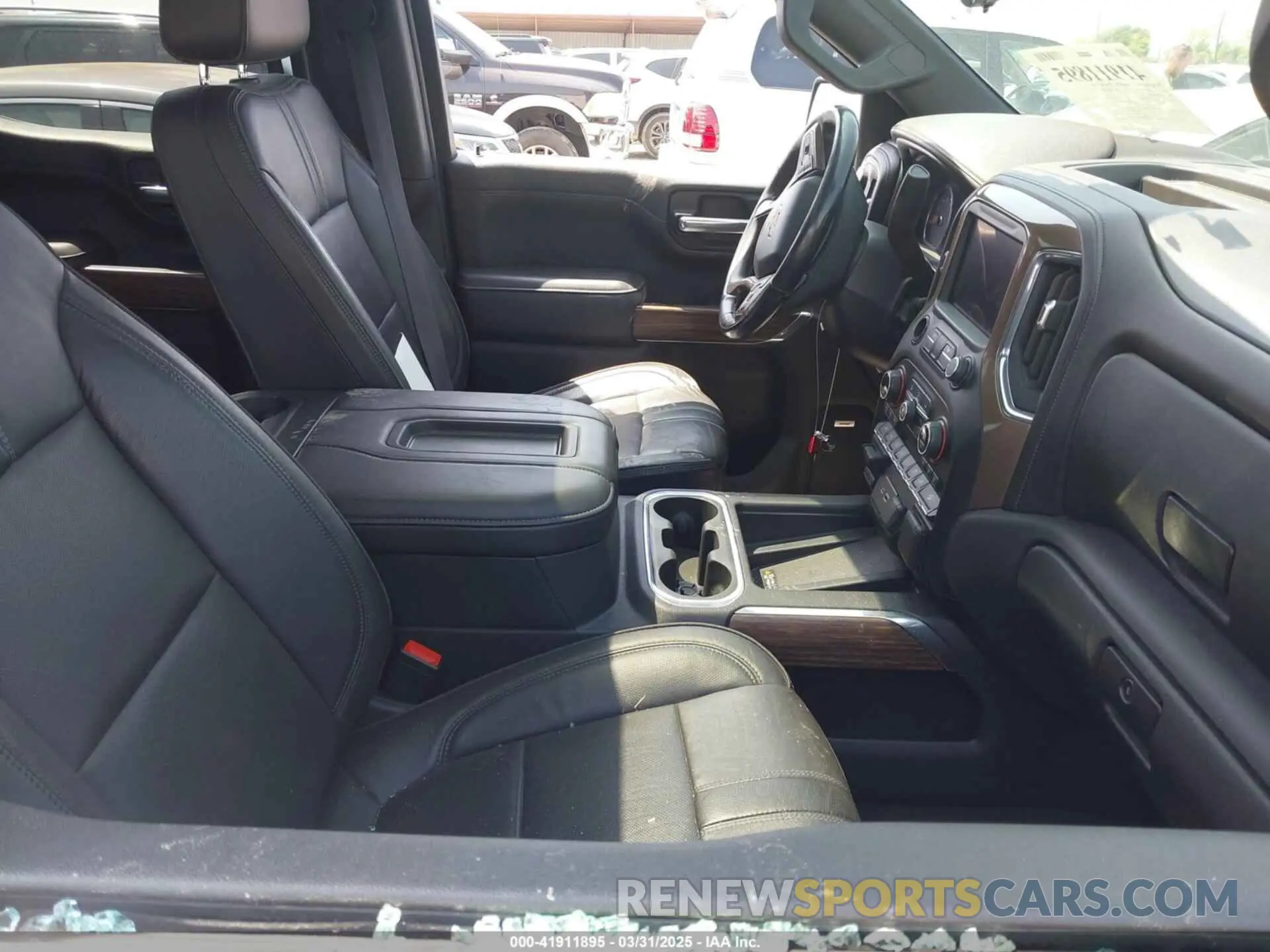 5 Photograph of a damaged car 3GCUYHED4MG315017 CHEVROLET SILVERADO 1500 2021