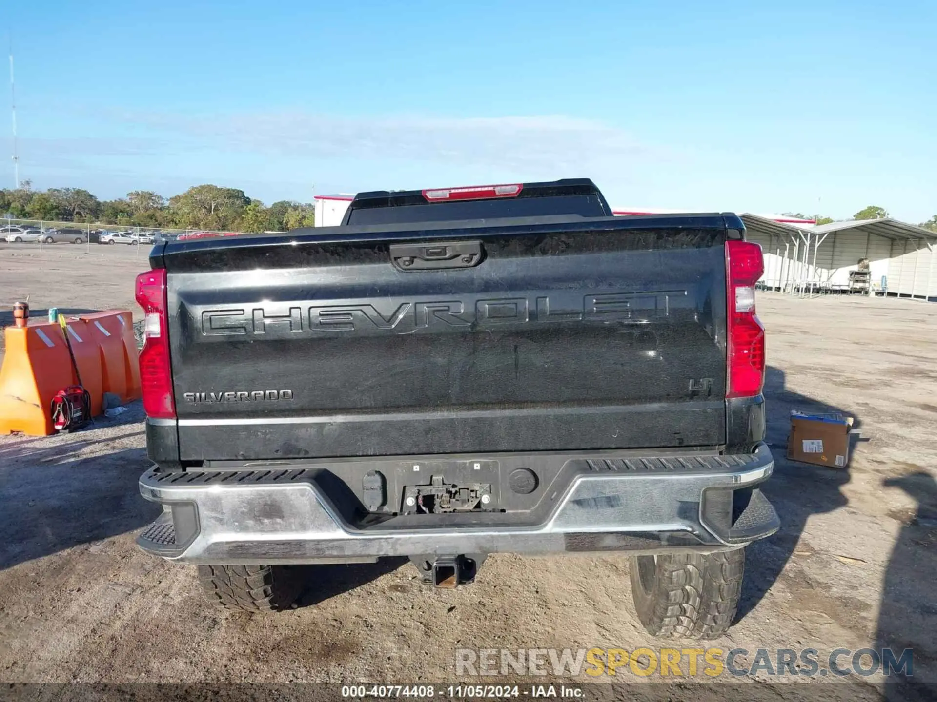 16 Photograph of a damaged car 1GCPACED1NZ618181 CHEVROLET SILVERADO 1500 2022