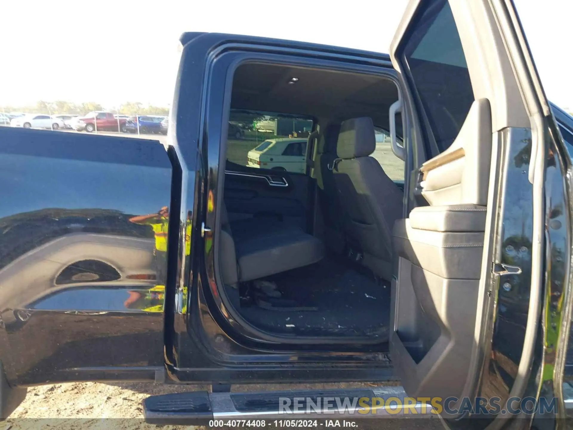 8 Photograph of a damaged car 1GCPACED1NZ618181 CHEVROLET SILVERADO 1500 2022