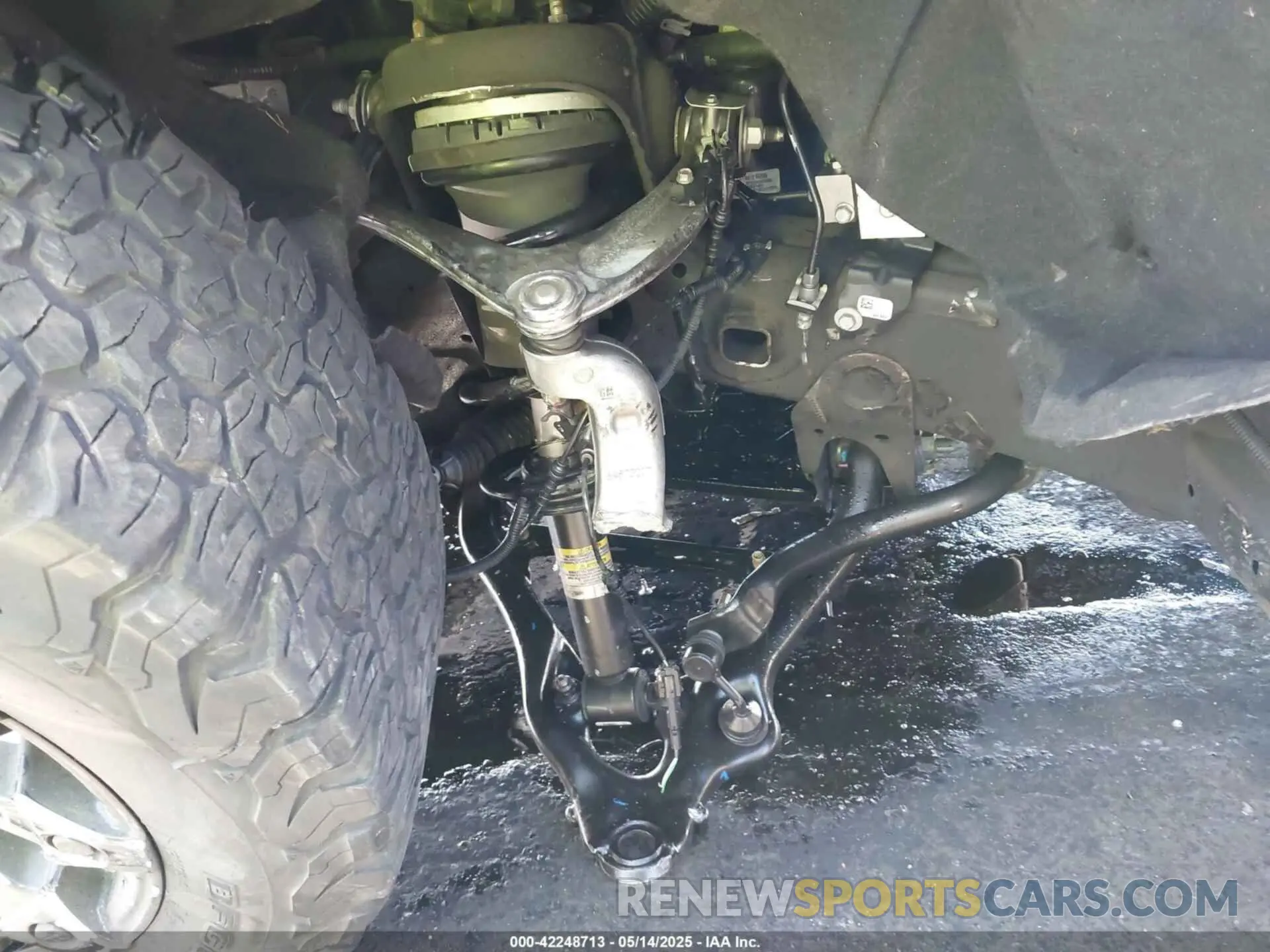 17 Photograph of a damaged car 1GCPACEK1NZ530813 CHEVROLET SILVERADO 1500 2022