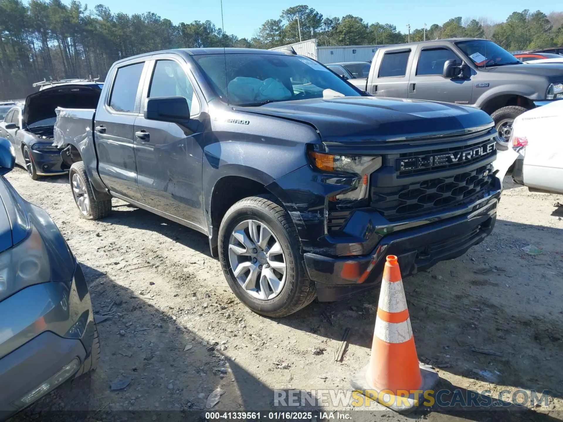 1 Фотография поврежденного автомобиля 1GCPDBEK0NZ604529 CHEVROLET SILVERADO 1500 2022