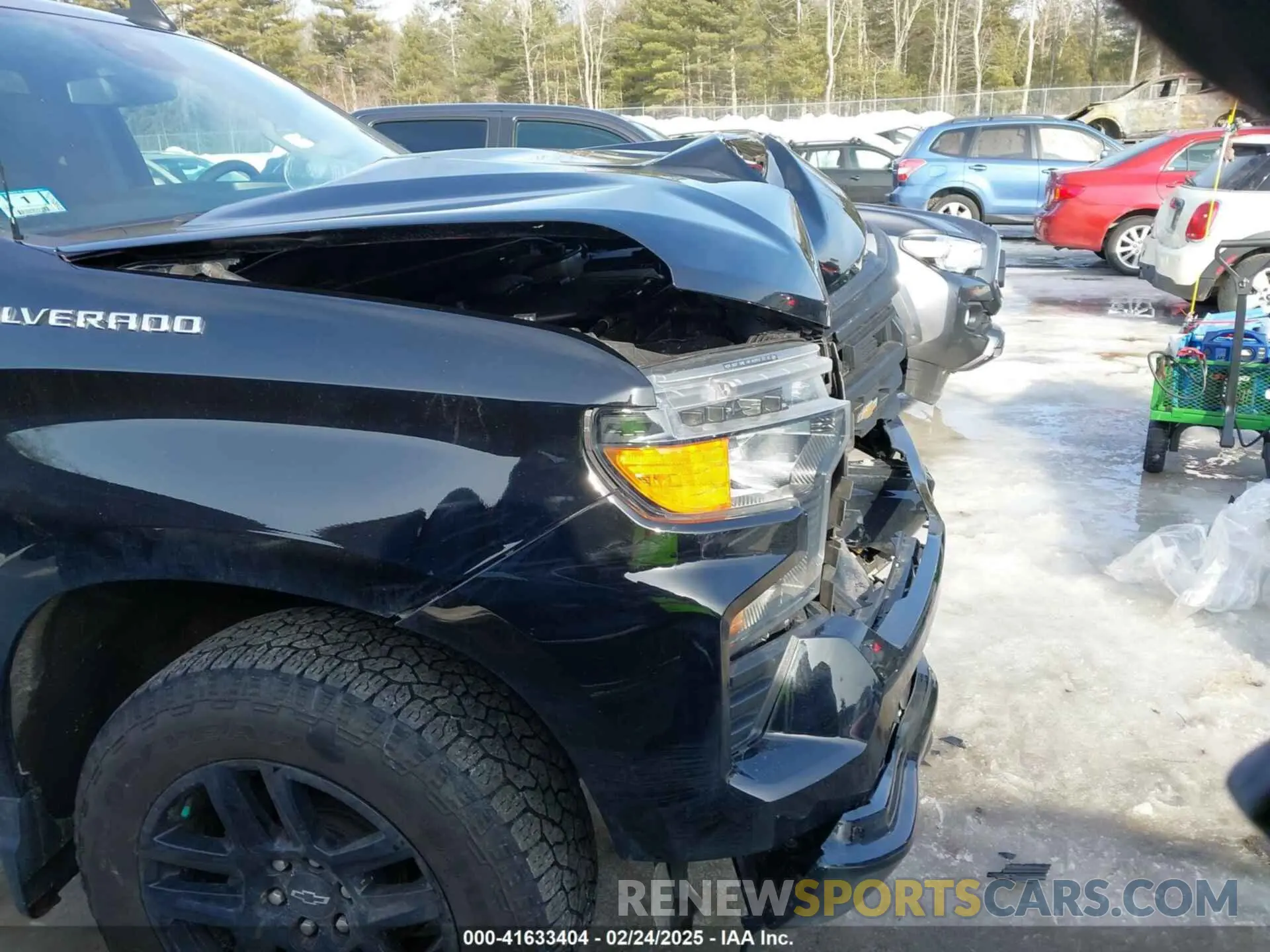19 Photograph of a damaged car 1GCPDBEKXNZ538992 CHEVROLET SILVERADO 1500 2022