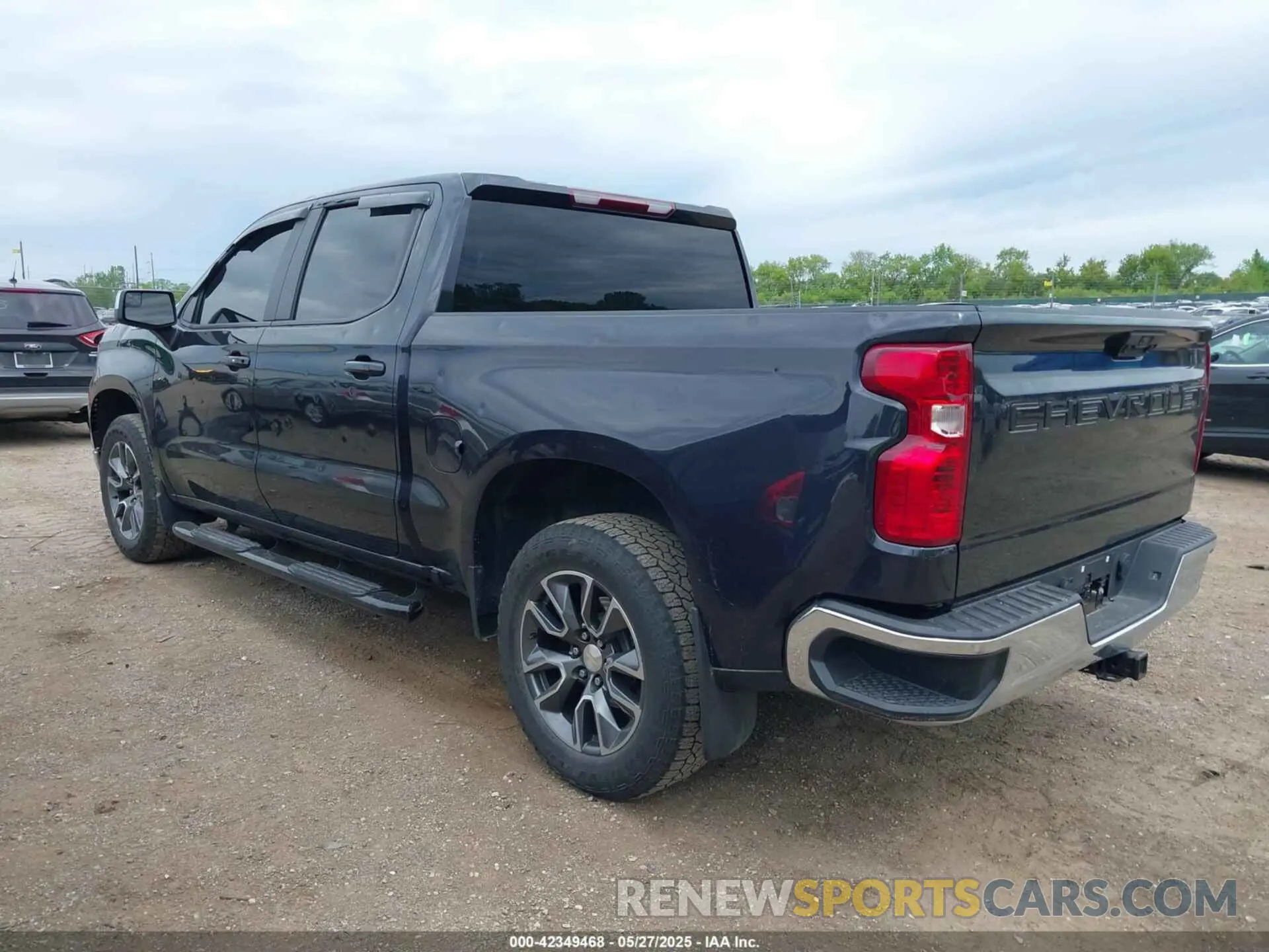3 Photograph of a damaged car 1GCPDKEK7NZ585123 CHEVROLET SILVERADO 1500 2022
