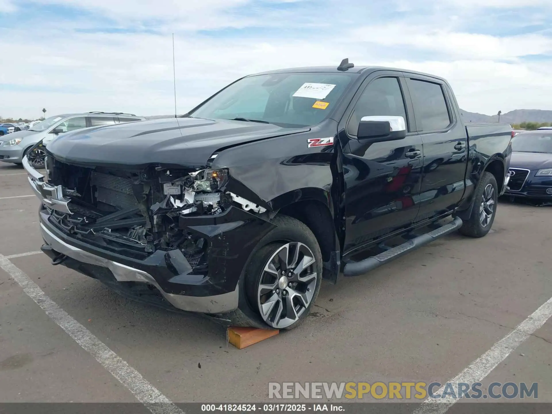 2 Photograph of a damaged car 1GCUDDED6NZ528279 CHEVROLET SILVERADO 1500 2022