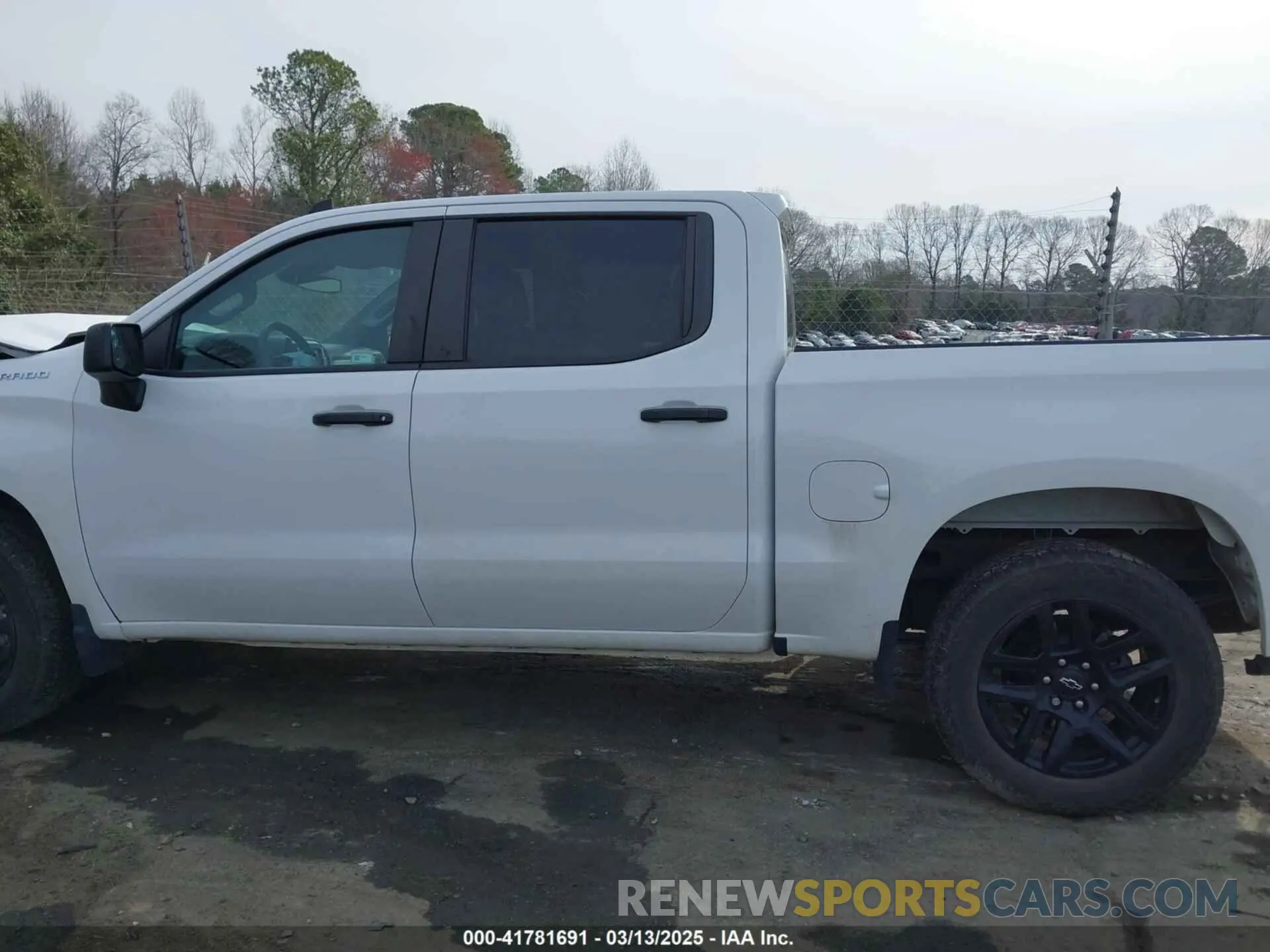 14 Photograph of a damaged car 3GCPABEK8NG528809 CHEVROLET SILVERADO 1500 2022