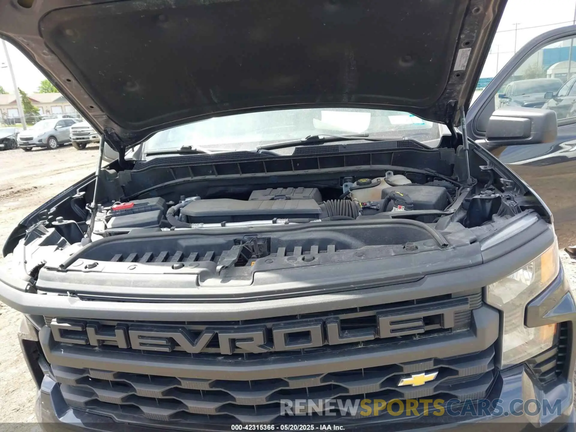 10 Photograph of a damaged car 3GCPDBEK2NG599186 CHEVROLET SILVERADO 1500 2022