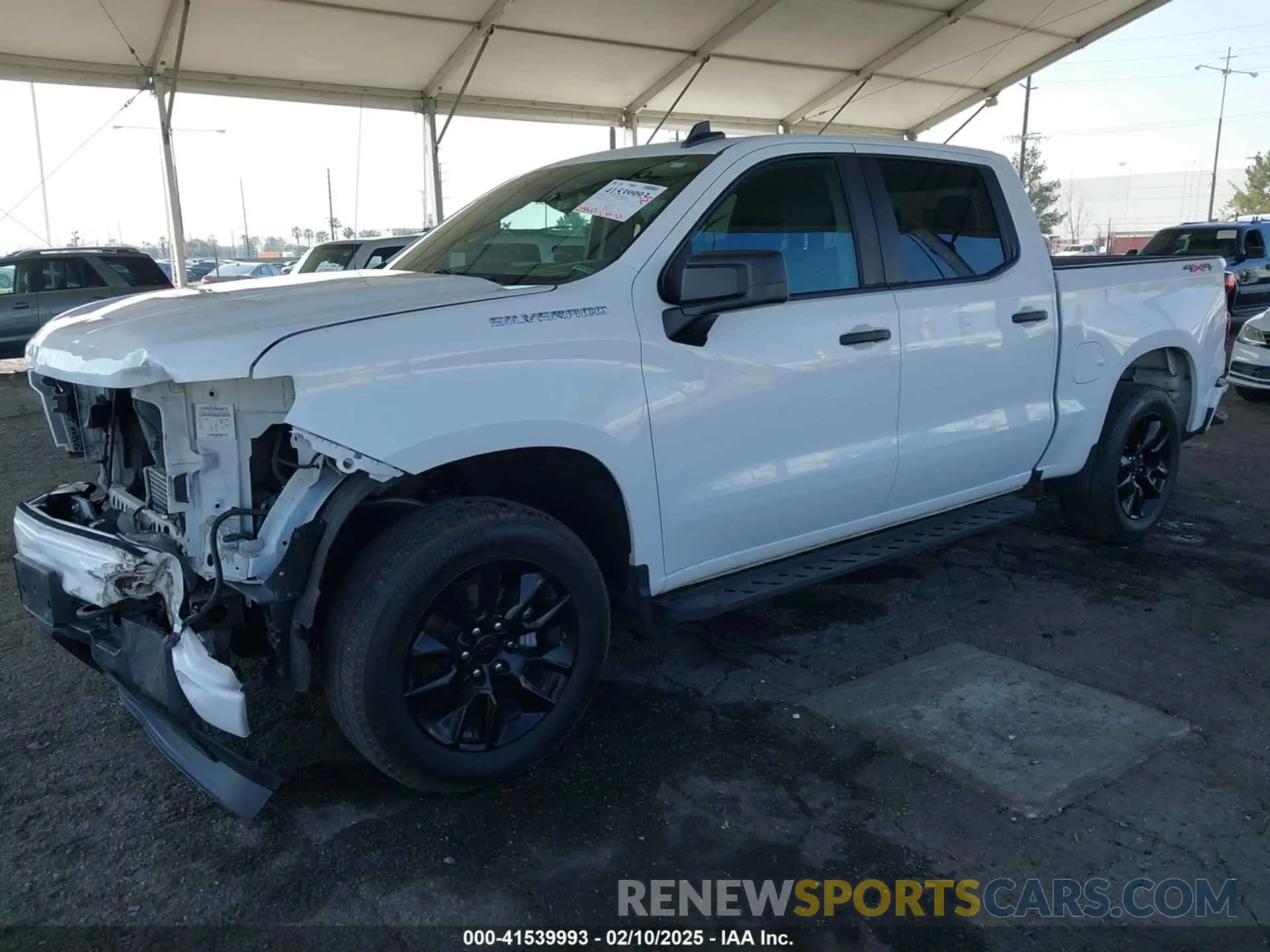 2 Photograph of a damaged car 3GCPDBEK5NG562651 CHEVROLET SILVERADO 1500 2022