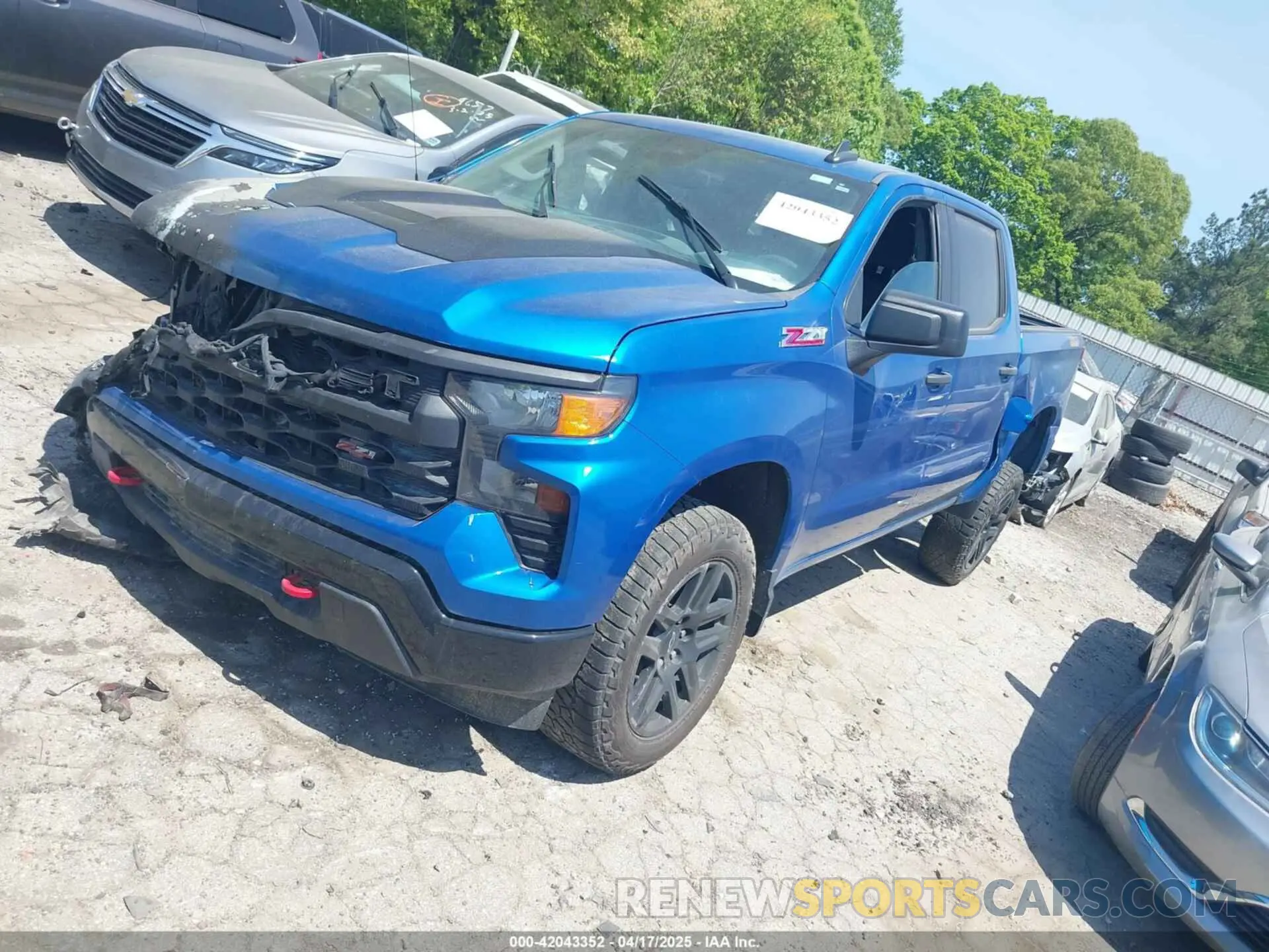2 Photograph of a damaged car 3GCPDCED4NG599407 CHEVROLET SILVERADO 1500 2022