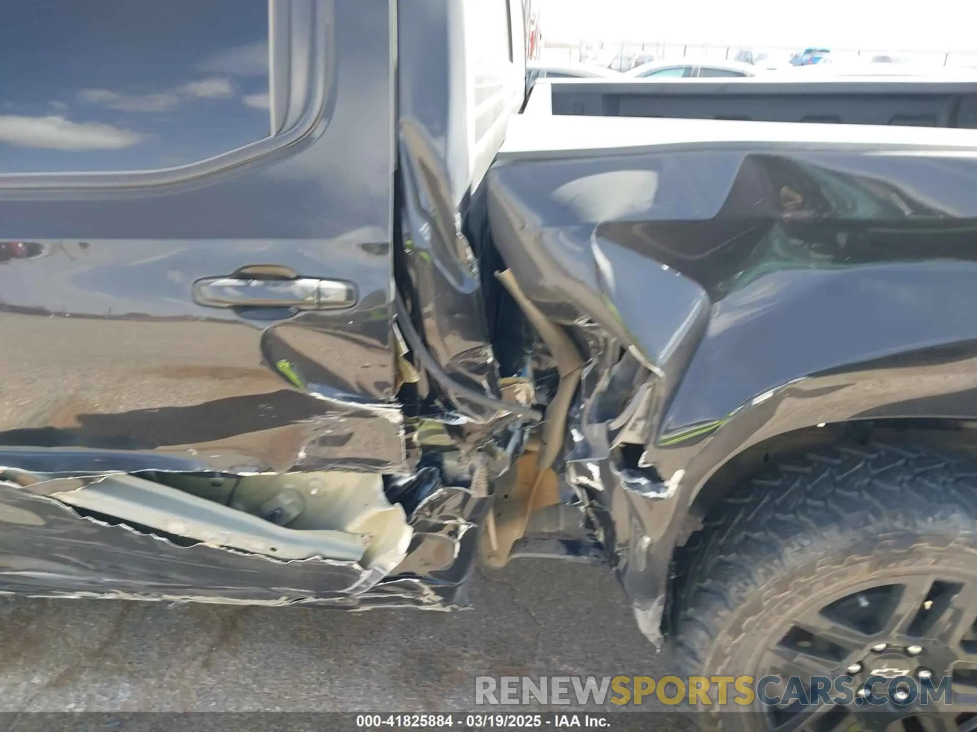 6 Photograph of a damaged car 3GCUDEET8NG690038 CHEVROLET SILVERADO 1500 2022