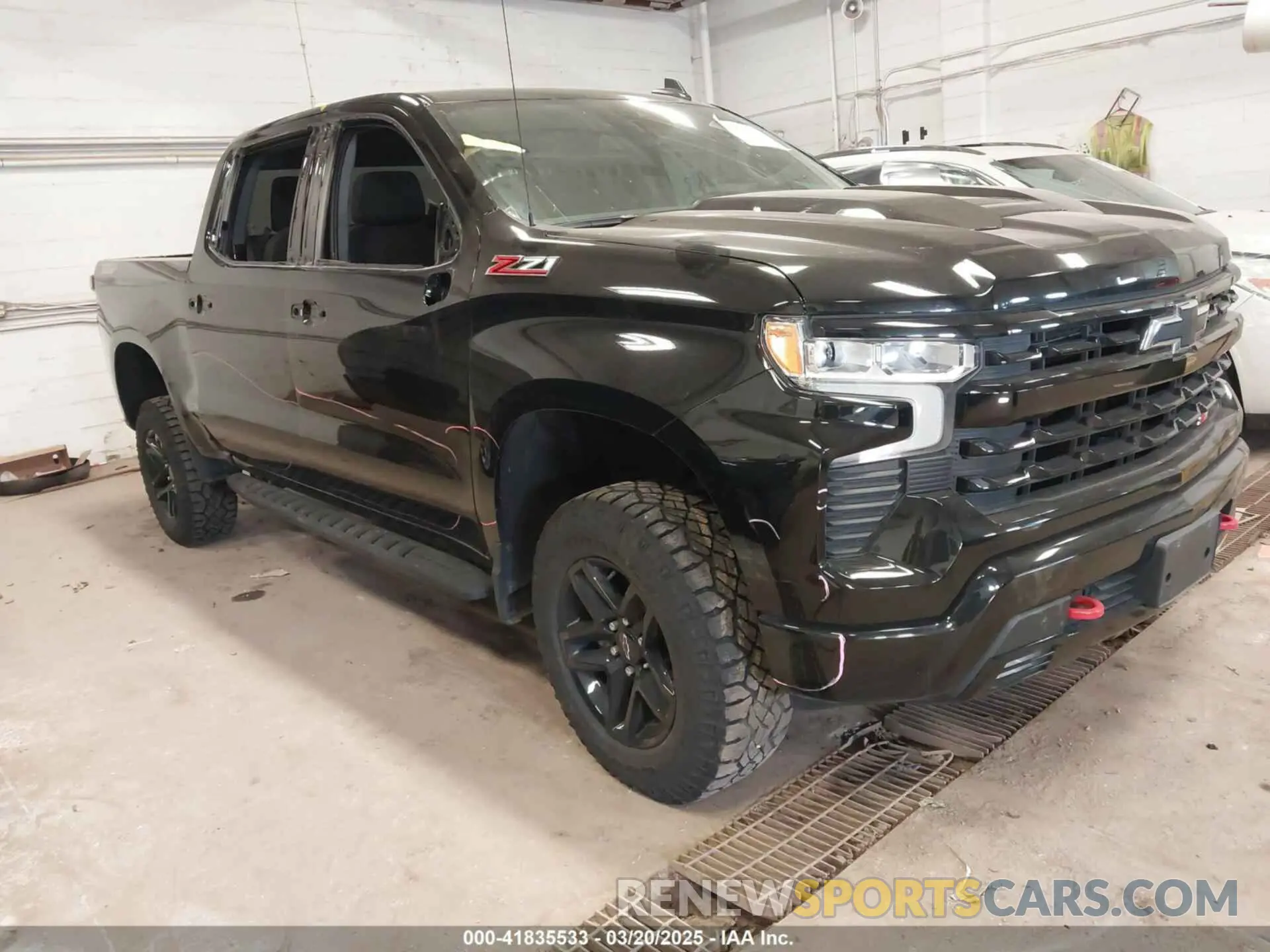 1 Фотография поврежденного автомобиля 3GCUDFED3NG683299 CHEVROLET SILVERADO 1500 2022