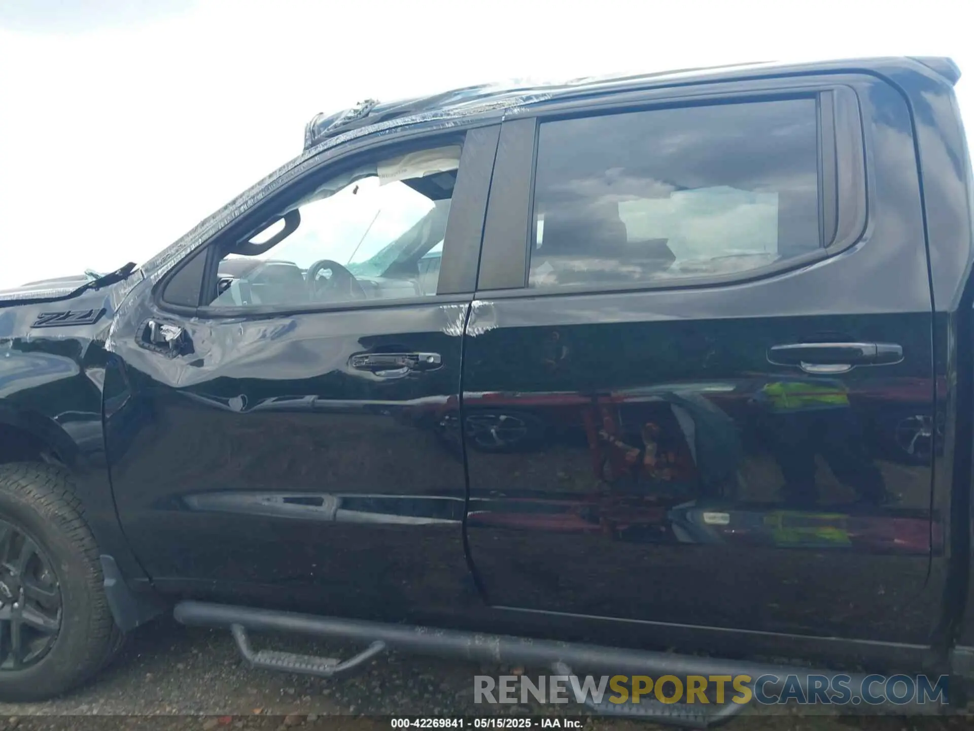13 Фотография поврежденного автомобиля 3GCUDFEDXNG527387 CHEVROLET SILVERADO 1500 2022