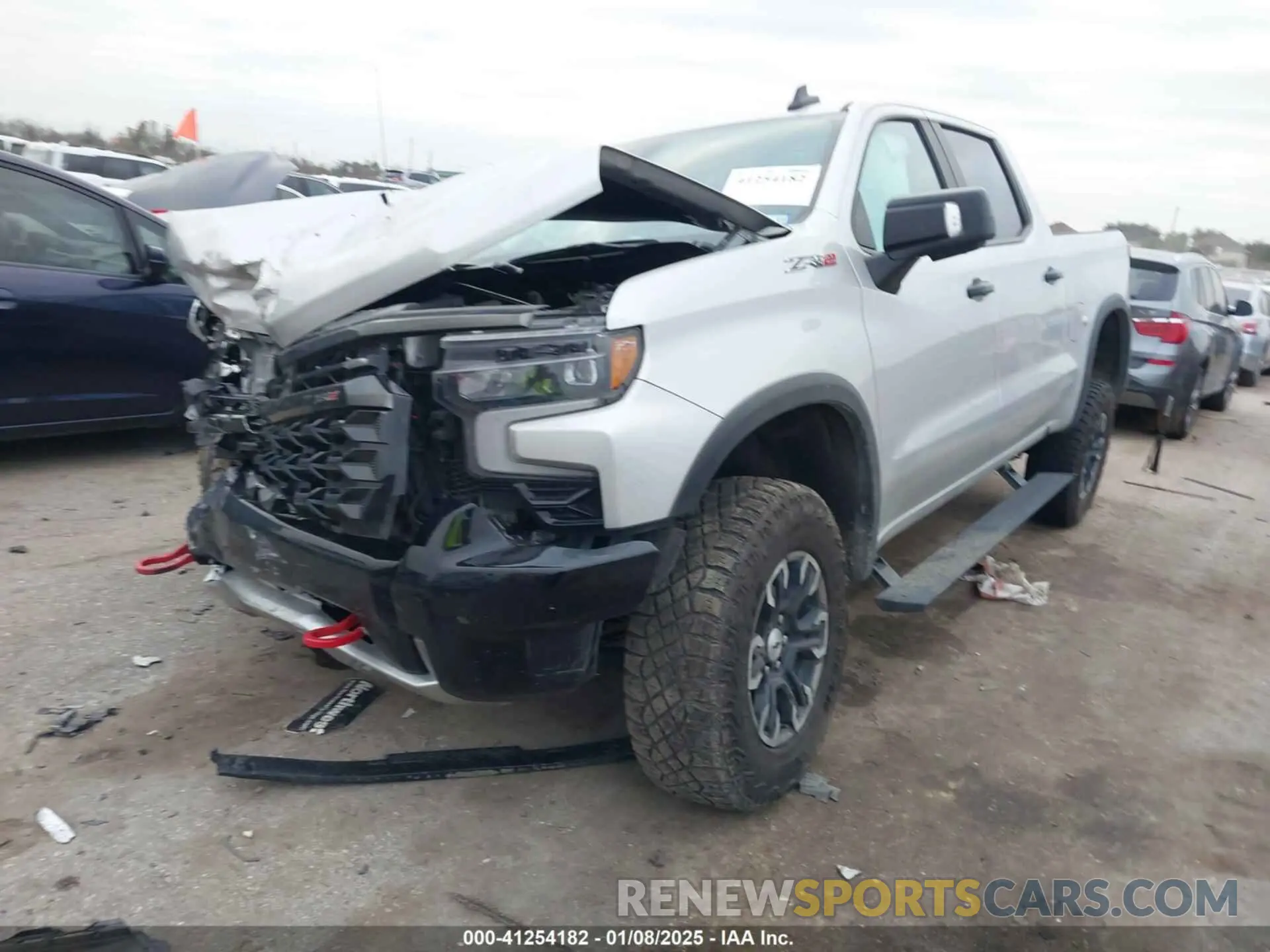 2 Photograph of a damaged car 3GCUDHEL3NG600960 CHEVROLET SILVERADO 1500 2022