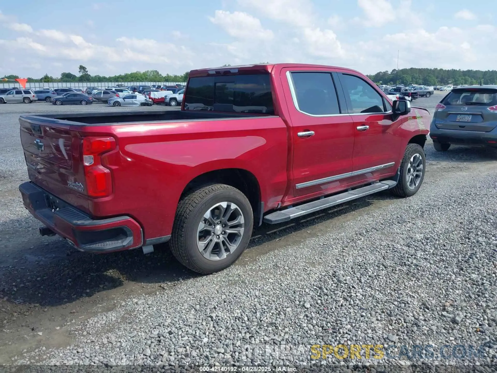 4 Photograph of a damaged car 3GCUDJET3NG593998 CHEVROLET SILVERADO 1500 2022